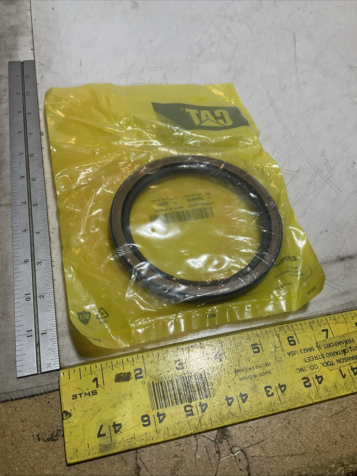 CAT 2D8540 SHAFT DIAMETER RUBBER SEAL LOT OF 3 Y2M