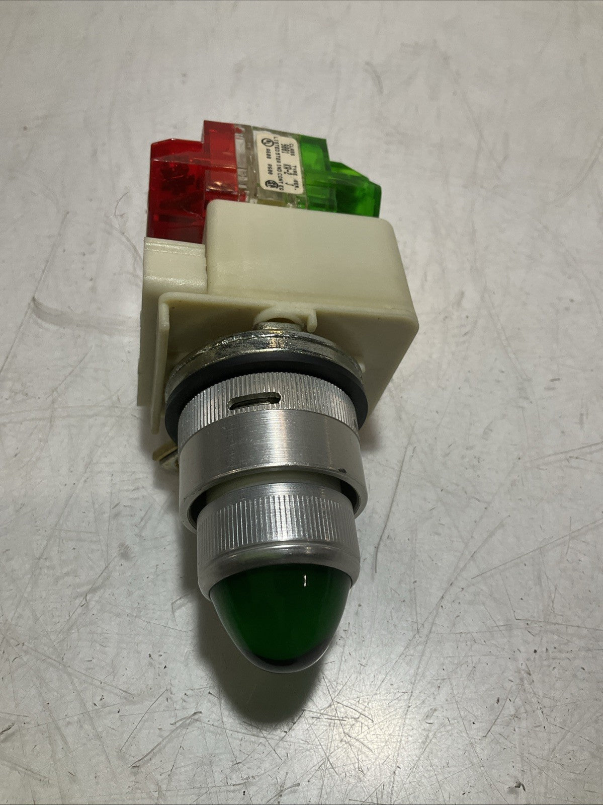 SQUARE D KM35 24-28V AC-DC 9001 SERIES H LAMP 757 SWITCH Z2M