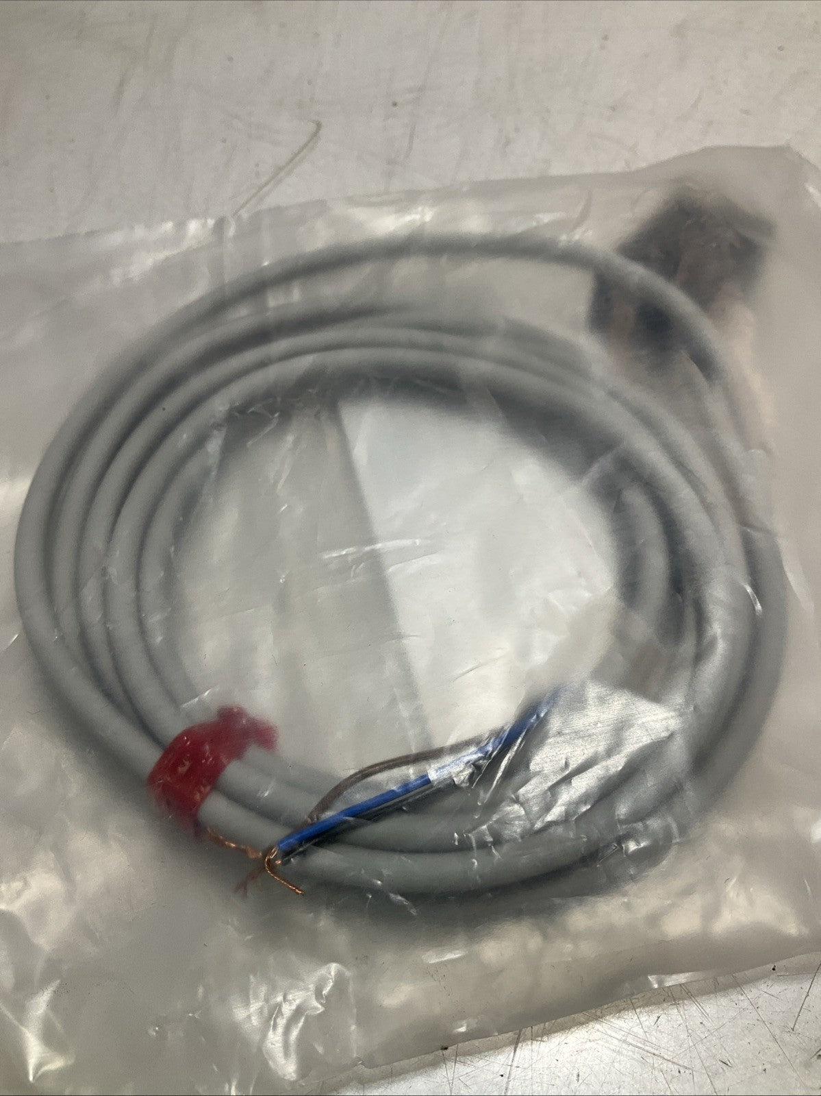 TELEMECANIQUE XUM9APCNL2 MINIATURE PHOTOELECTRIC SENSOR Z2M