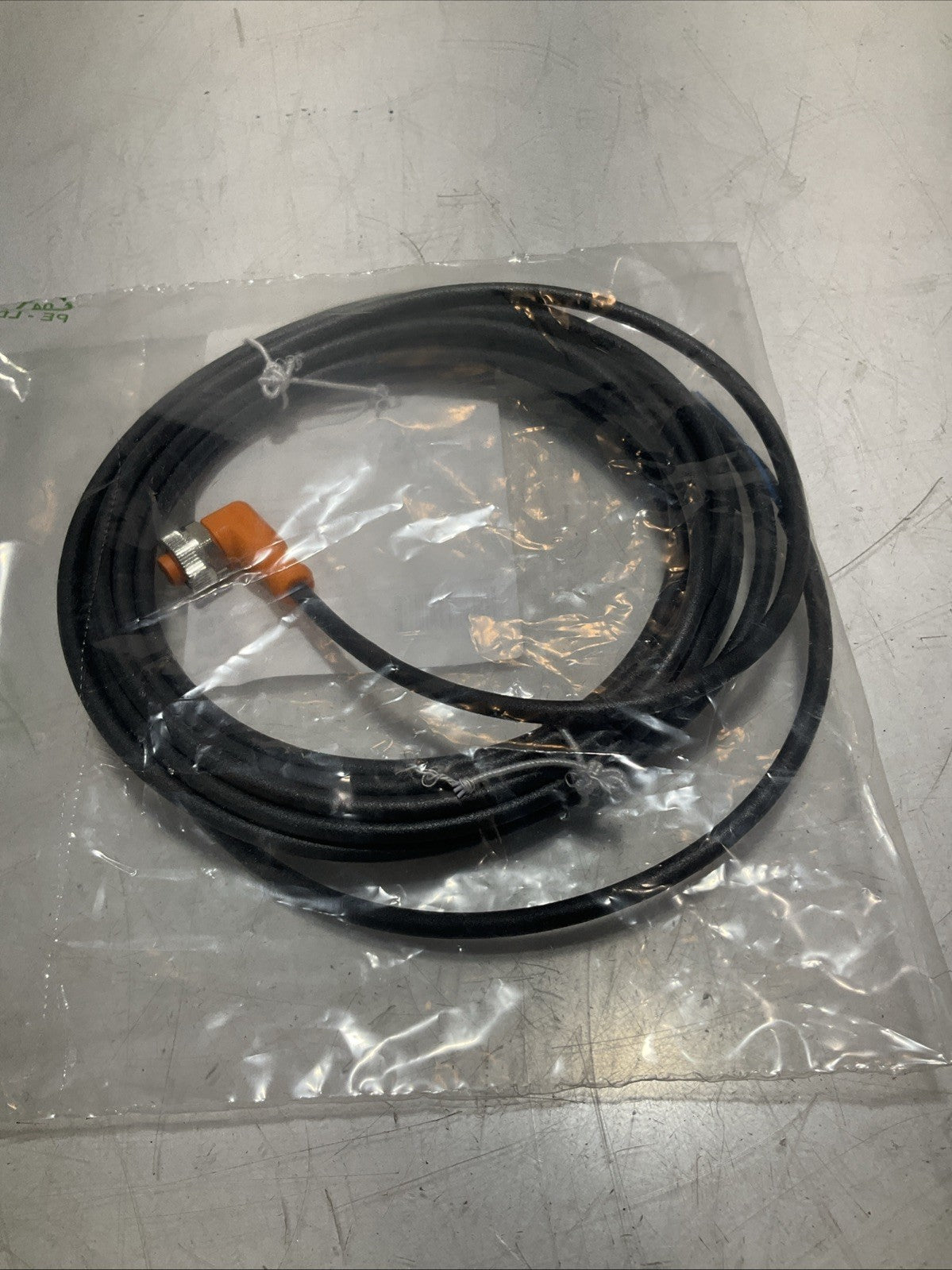 IFM ELECTRONIC EVCOO5 FEMALE CORDSET CONNECTOR WIRE Z2M