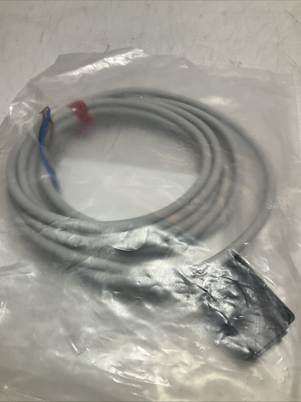 TELEMECANIQUE XUM9APCNL2 MINIATURE PHOTOELECTRIC SENSOR Z2M