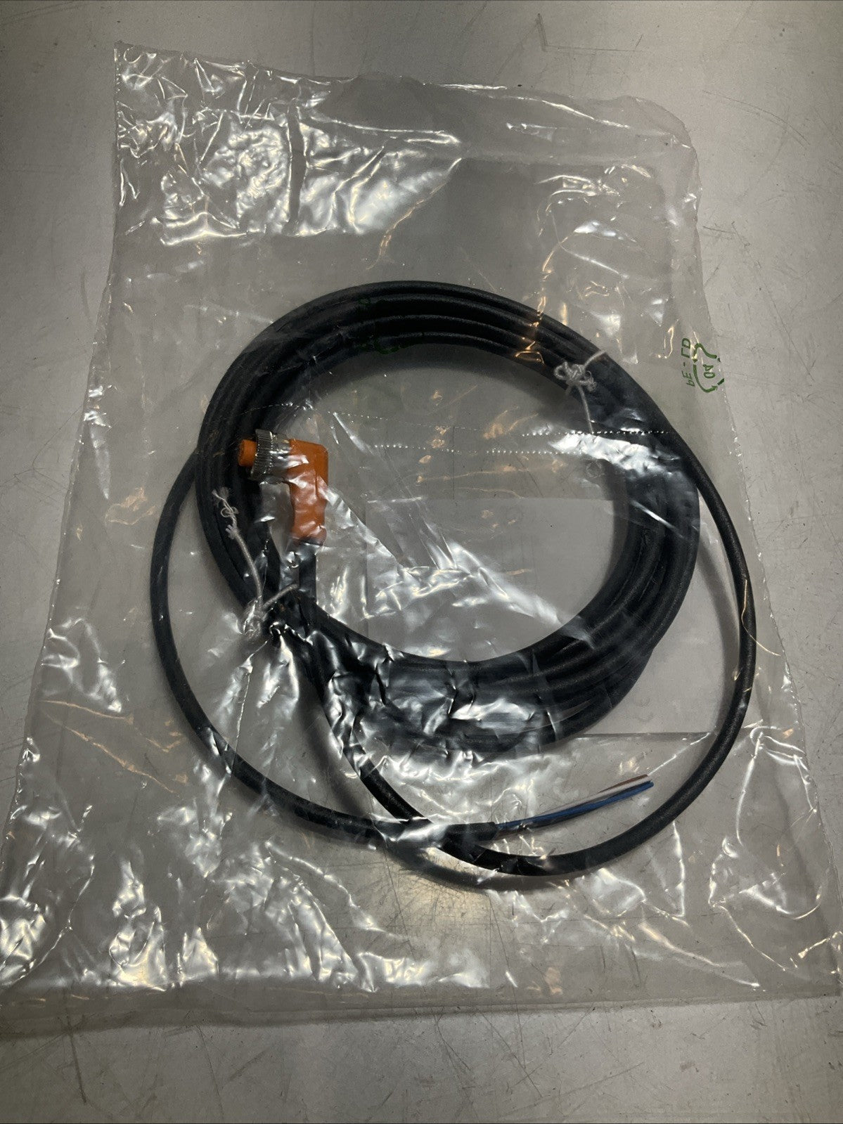 IFM ELECTRONIC EVCOO5 FEMALE CORDSET CONNECTOR WIRE Z2M