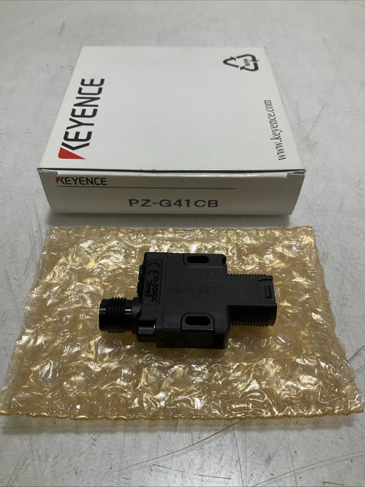 KEYENCE PZ-G41CB PHOTOELECTRIC SENSOR DIFFUSE REFLECTIVE  2ZM