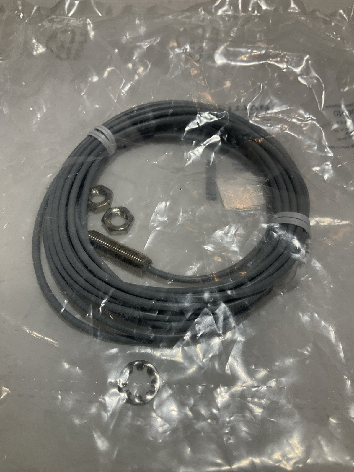 BALLUFF BES00N0 INDUCTIVE PROXIMITY SENSOR LOT OF 2 Z2M