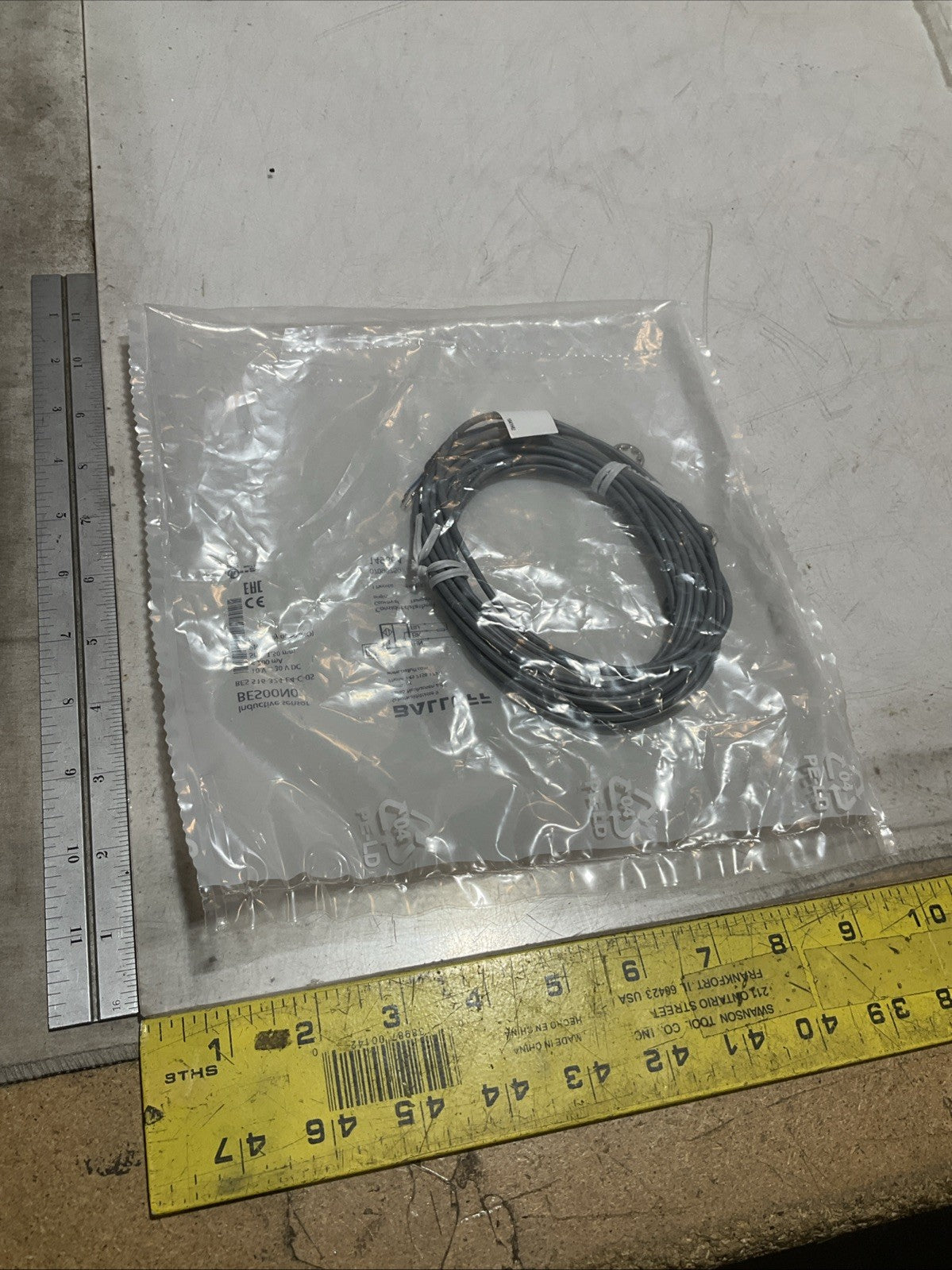 BALLUFF BES00N0 INDUCTIVE PROXIMITY SENSOR LOT OF 2 Z2M