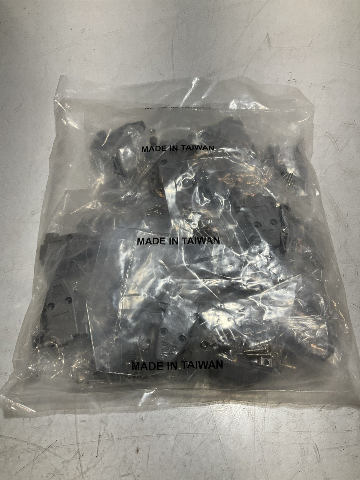 AIM ELECTRONICS 40-9709HX CINCH CONNECTOR LOT OF 25 Y2M