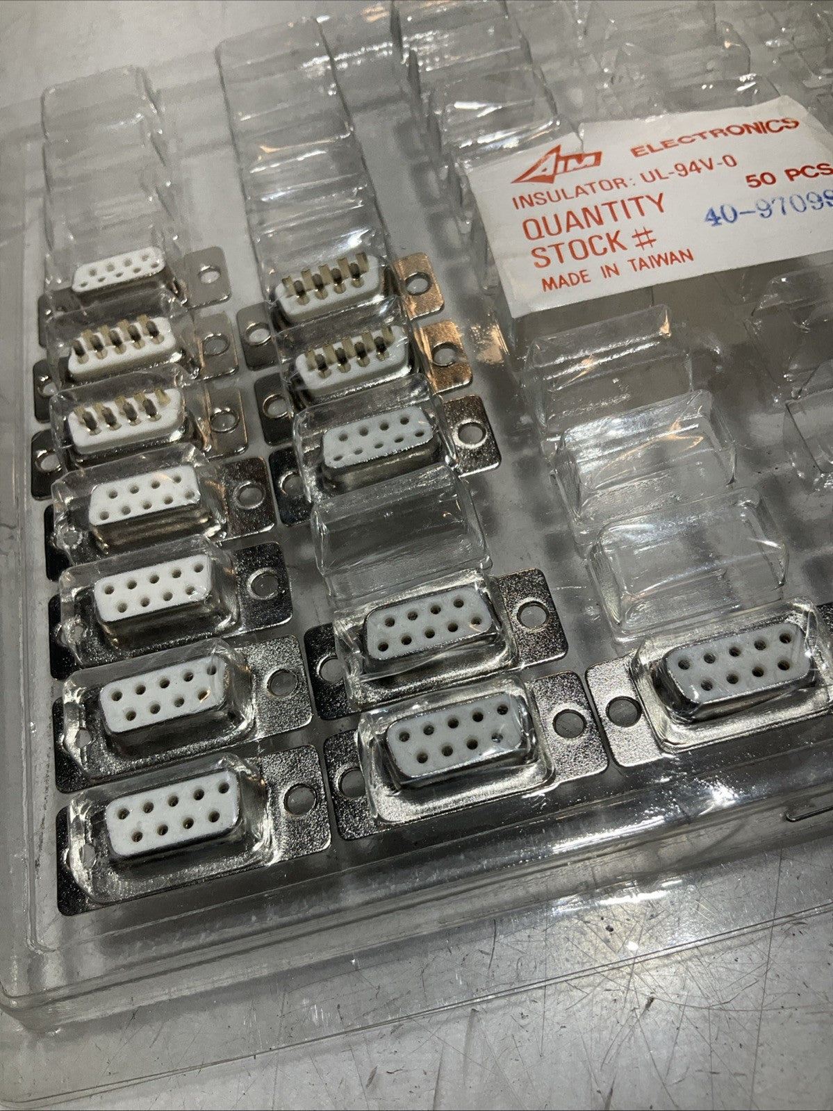 AIM ELECTRONICS UL-94V-0 ELECTRONIC INSULATOR LOT OF 13 Z2M