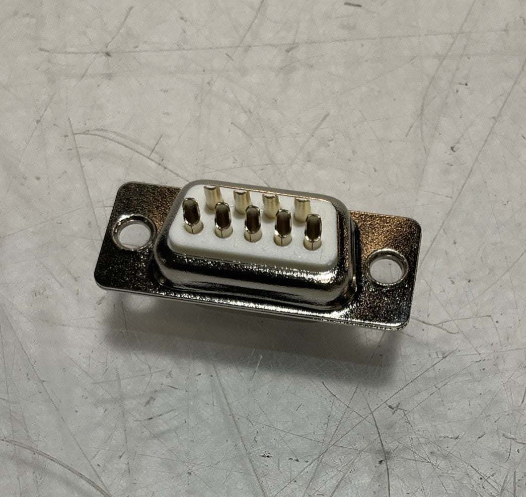 AIM ELECTRONICS UL-94V-0 ELECTRONIC INSULATOR LOT OF 13 Z2M