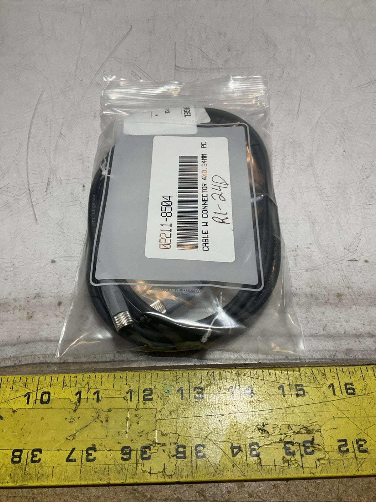 ENGEL 02211-8504 CABLE W CONNECTOR 4X0.34MM LOT OF 2 Z2M
