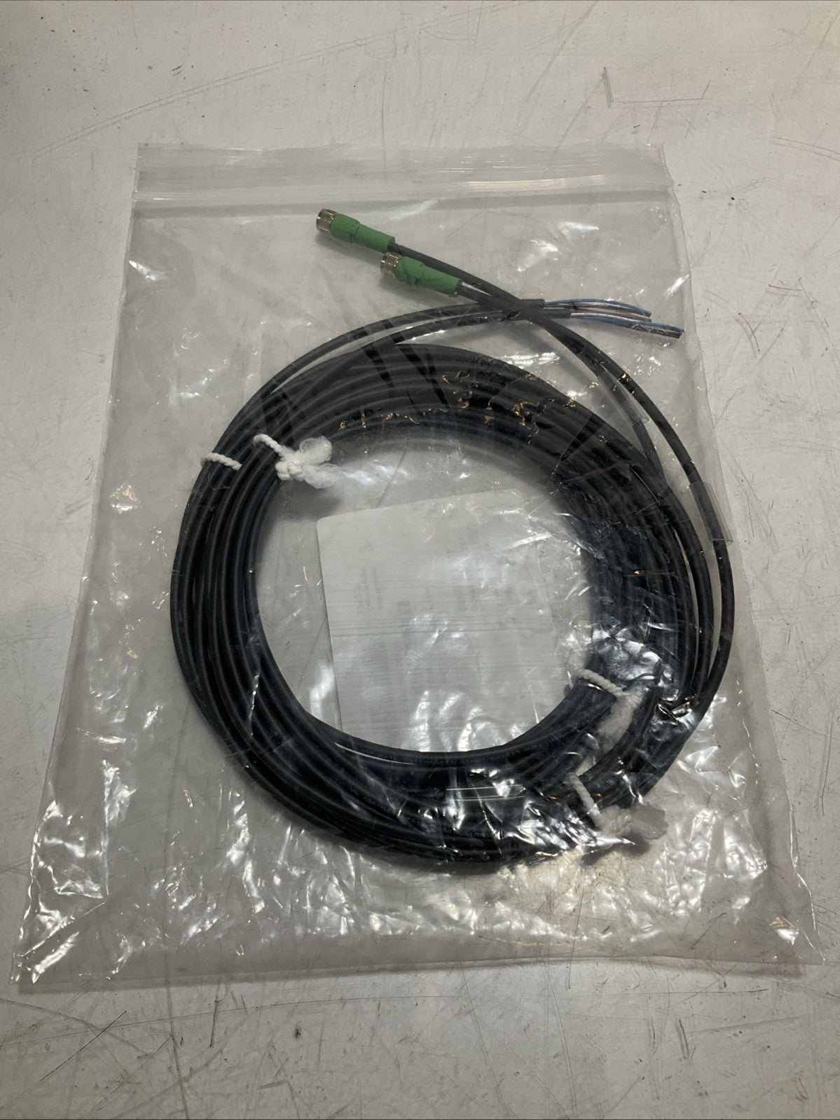 PHOENIX CONTACT 1681868 CABLE ASSEMBLY WITH 4 POLE M8 SOCKET Z2M