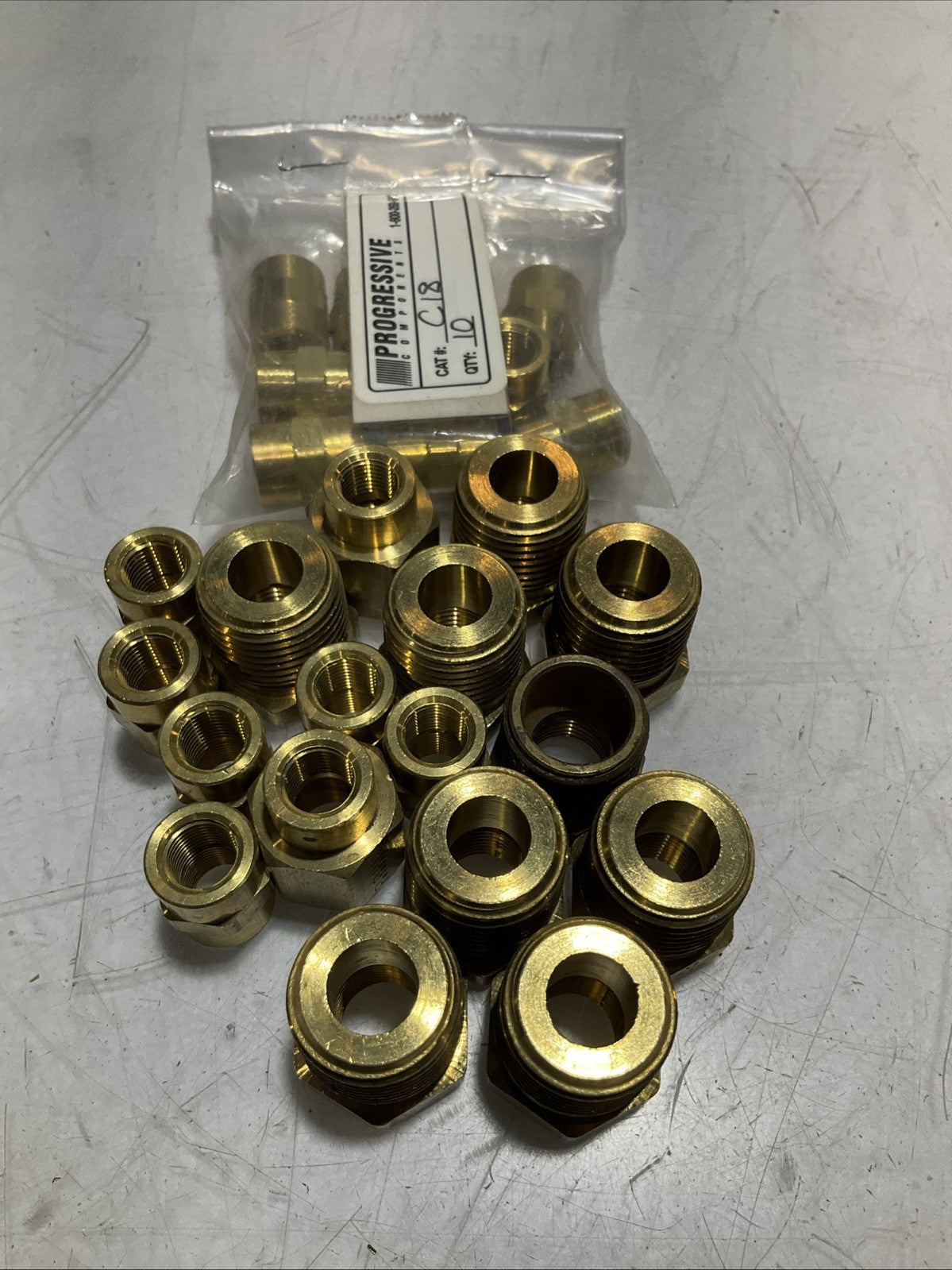 PARKER X209P-8-4 FEMALE BRASS FLUIT PIPE FITTING CONNECTOR Z2M
