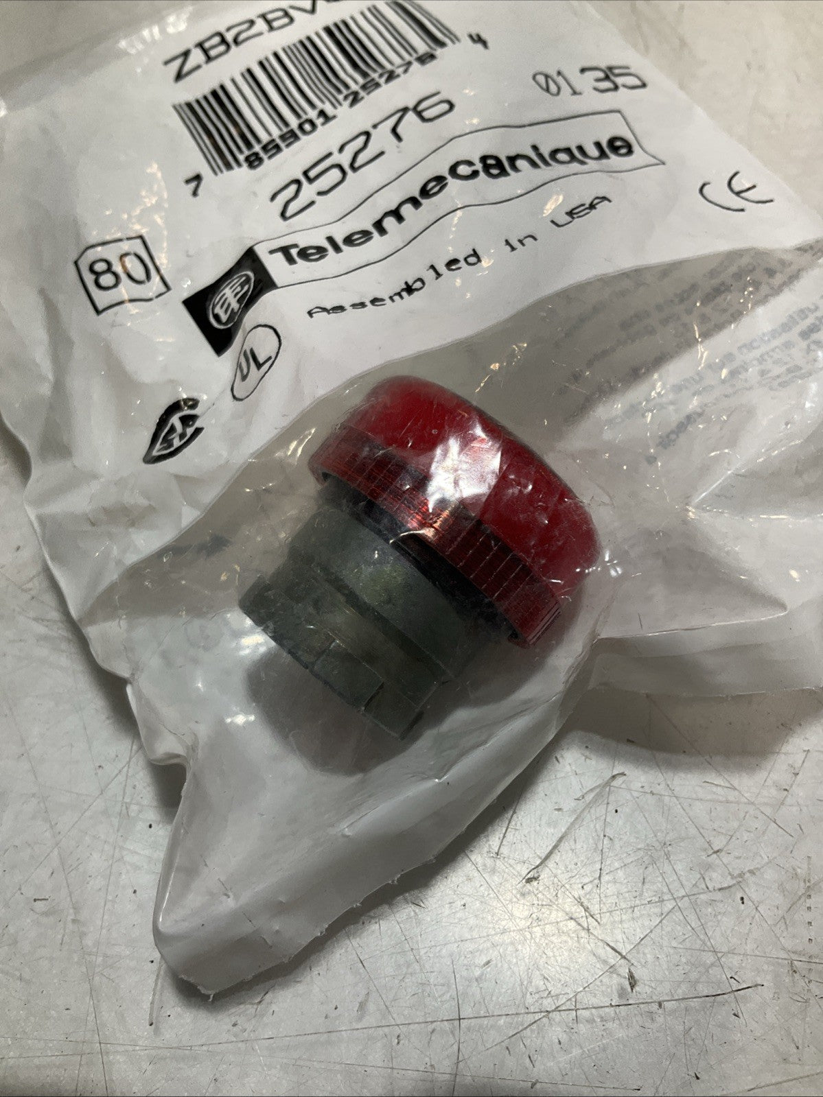 TELEMECANIQUE ZB2BV04 25276 PILOT LIGHT LOT OF 2 Z2M