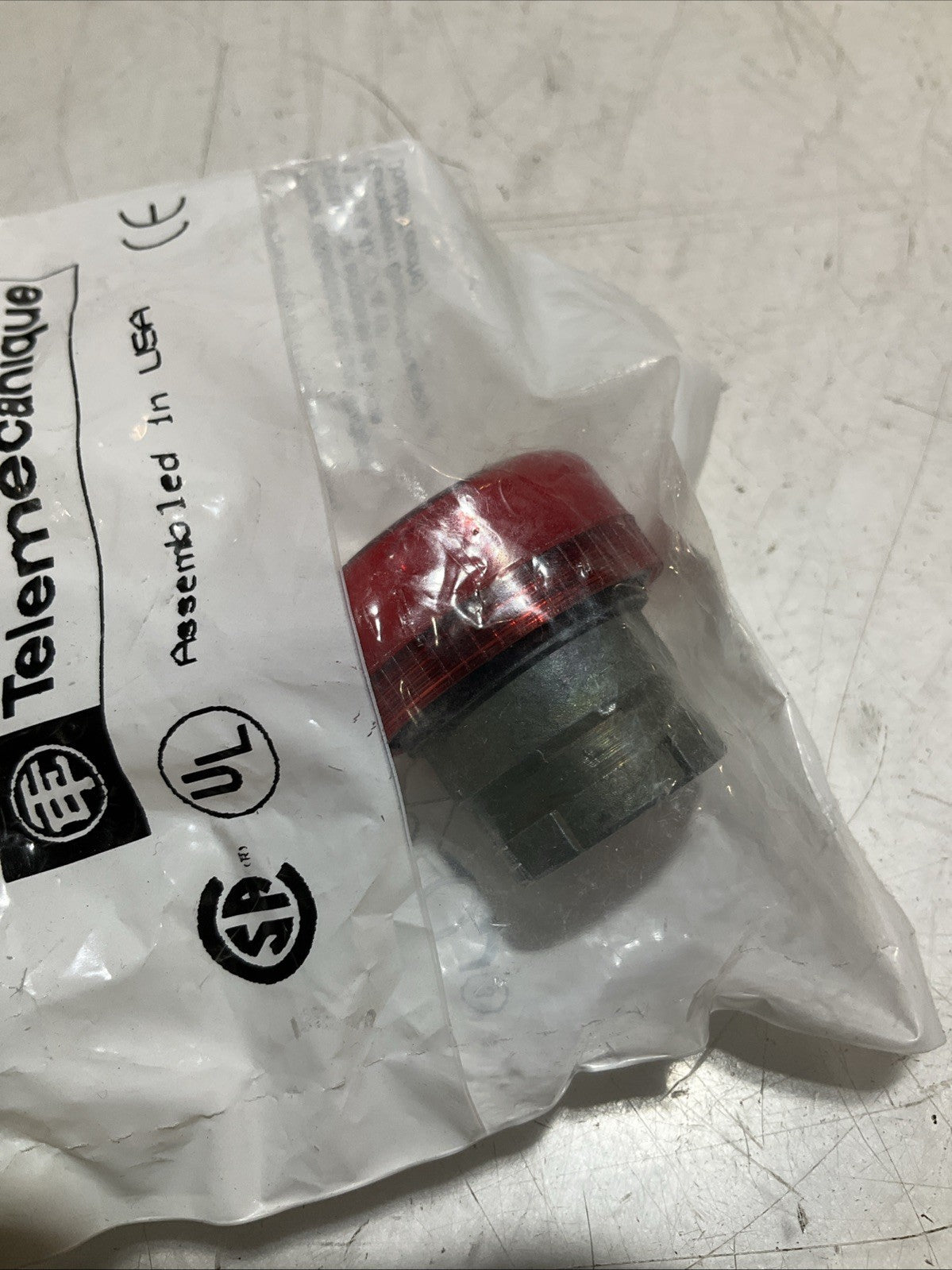 TELEMECANIQUE ZB2BV04 25276 PILOT LIGHT LOT OF 2 Z2M