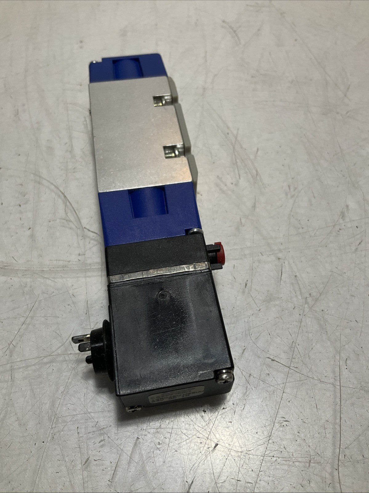 PARKER VSP16-500-M152 PNEUMATIC DIVISION VALVE Z2M