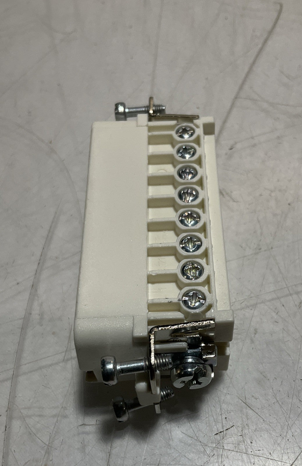 EPIC CONNECTOR H-A16SS DRPH1 16AMP UNMP MULTI-WIRED HOUSING LOT OF 5 Z2M