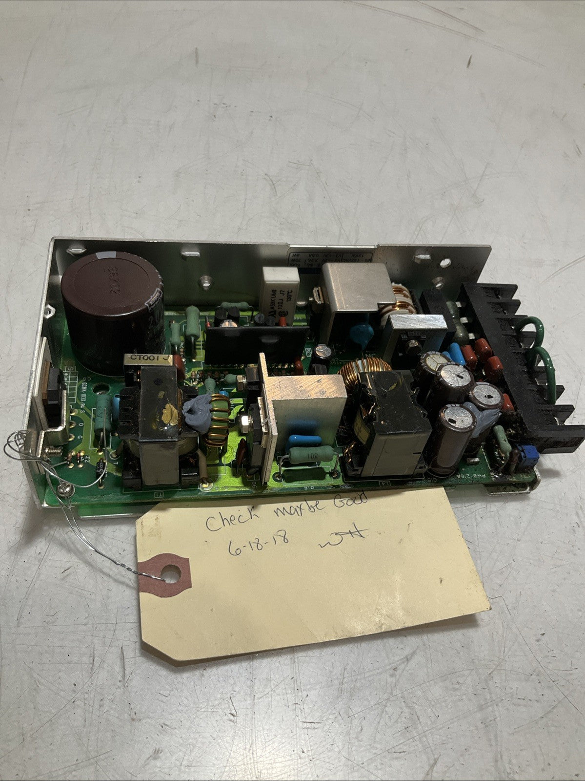 LAMBDA LST-38-133 SWITCHING POWER SUPPLY 85-132VAC 47-440HZ Z2M