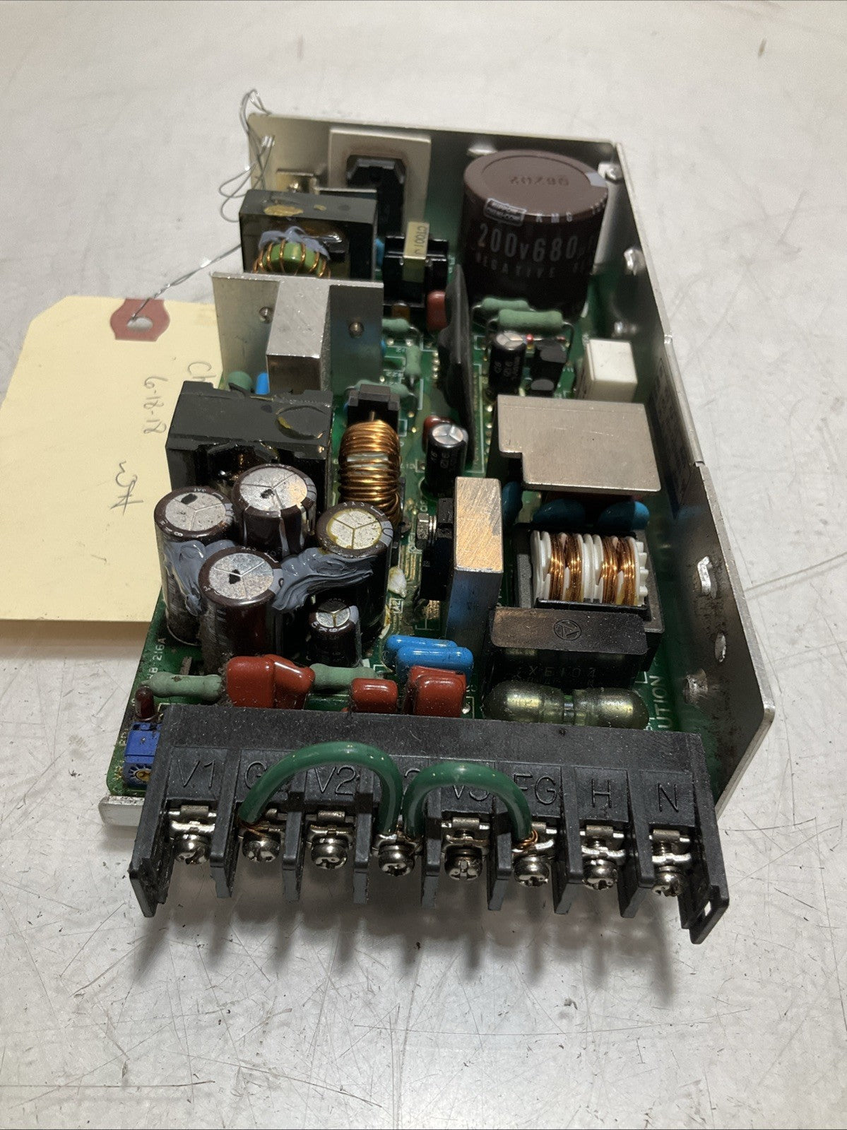 LAMBDA LST-38-133 SWITCHING POWER SUPPLY 85-132VAC 47-440HZ Z2M