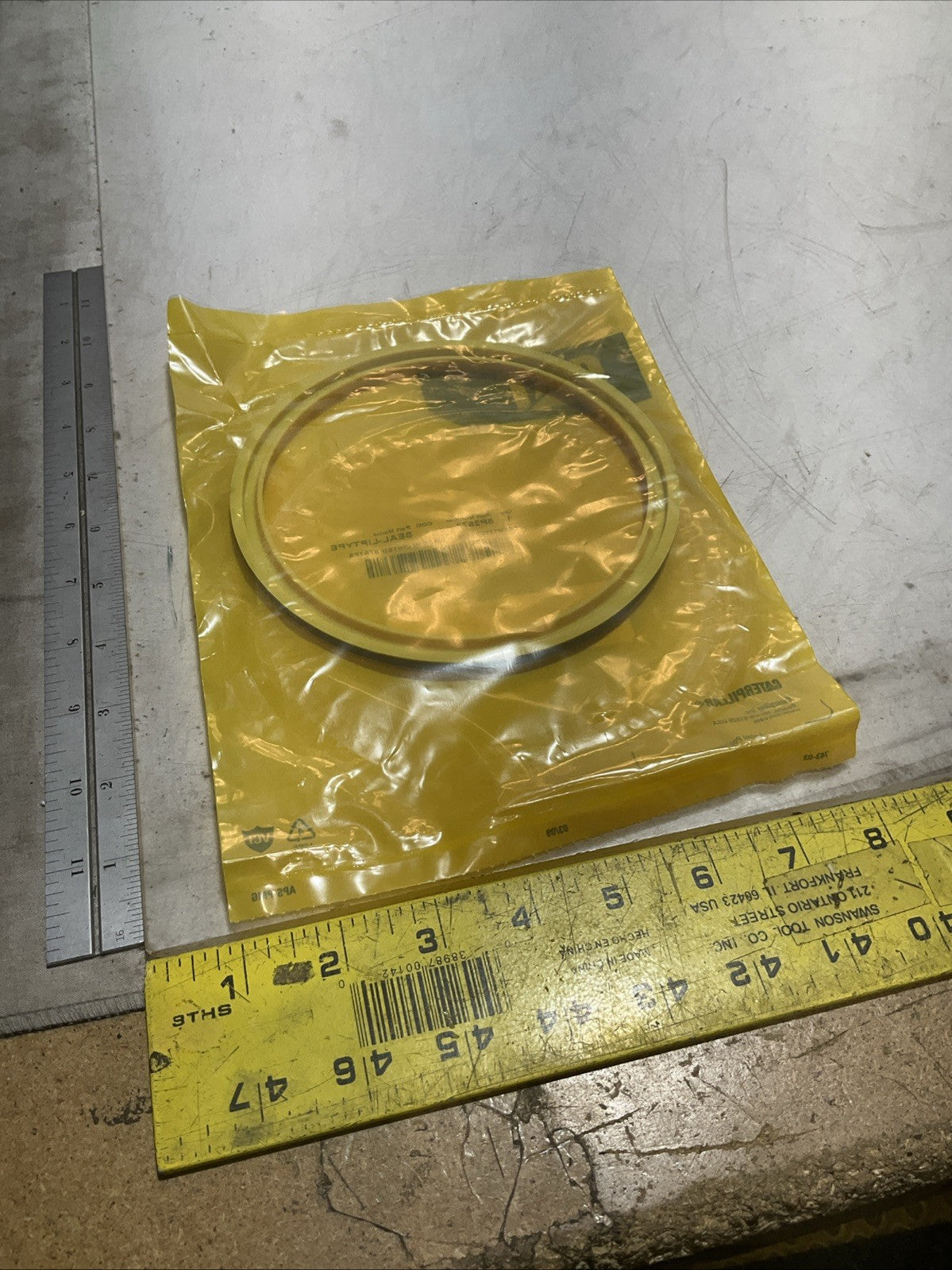 CAT-CATERPILLAR 5P-2673 SEAL-LIPTYPE REPLACEMENT SUITABLE LOT OF 2 Y2M