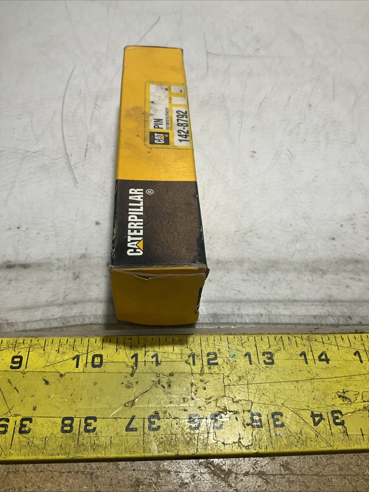 CATERPILLAR 142-8792 OUTER DIAMETER LINKAGE PIN LOT OF 2 Y2M