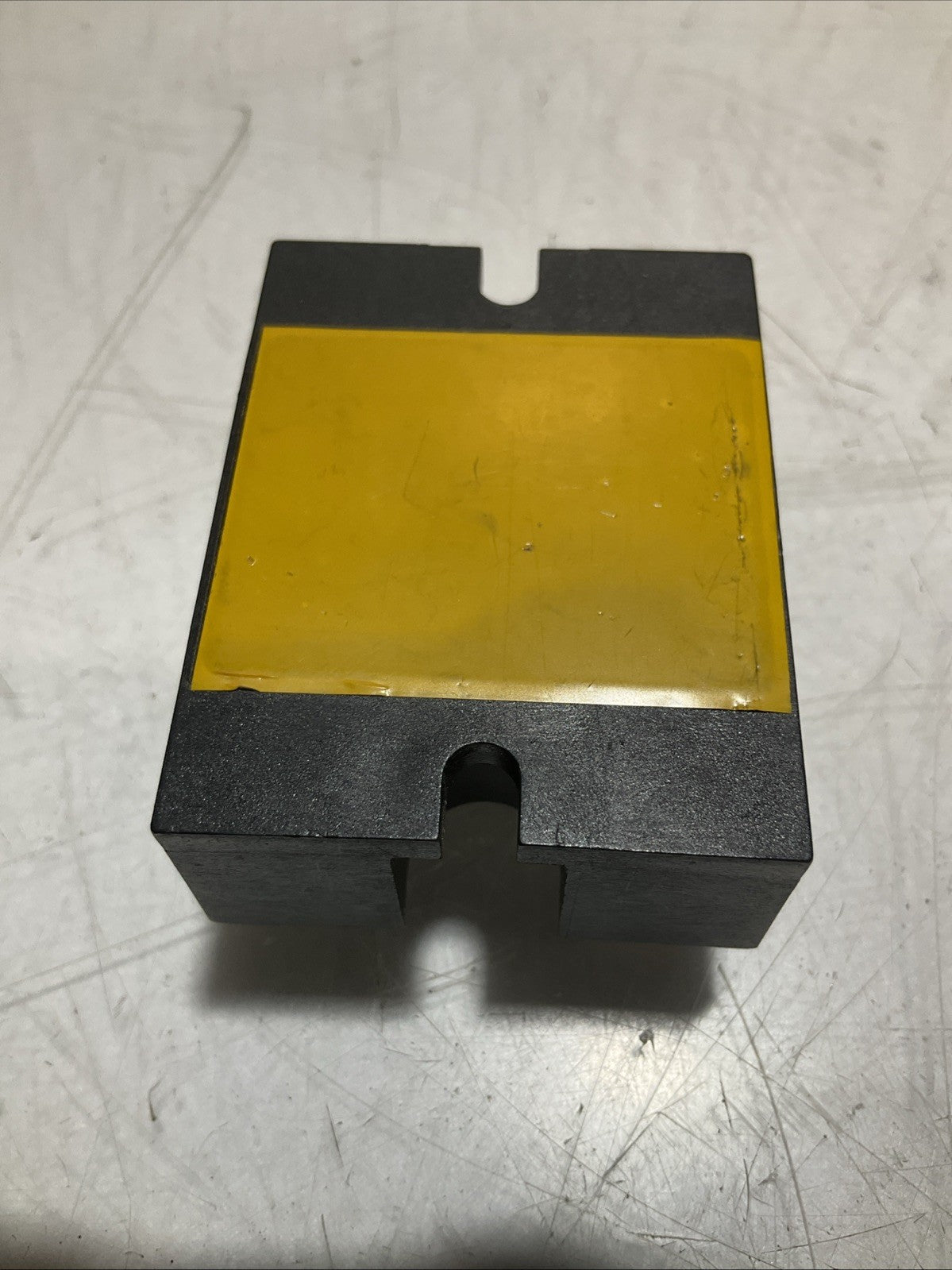 CARLO GAVAZZI RA4825-D12FS18 PANEL MOUNT SOLID STATE RELAY 25A LOT OF 2 Z2M