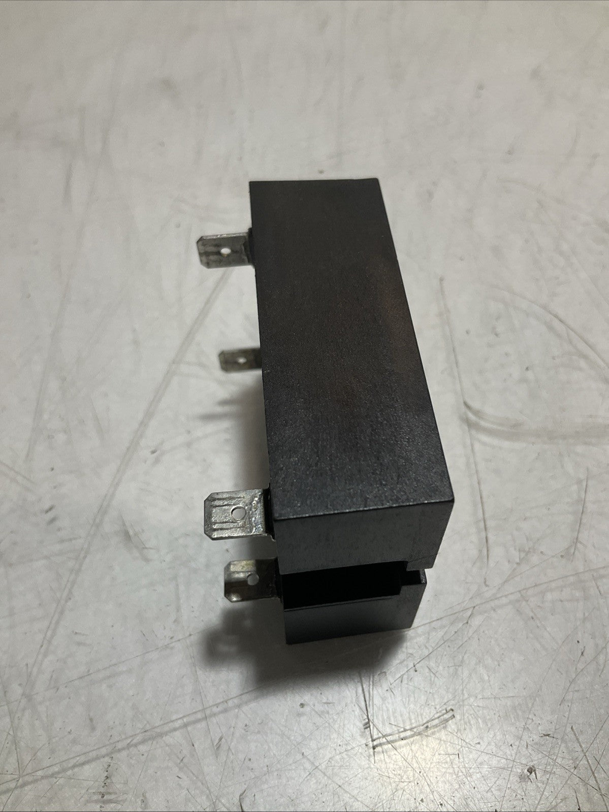 CARLO GAVAZZI RA4825-D12FS18 PANEL MOUNT SOLID STATE RELAY 25A LOT OF 2 Z2M