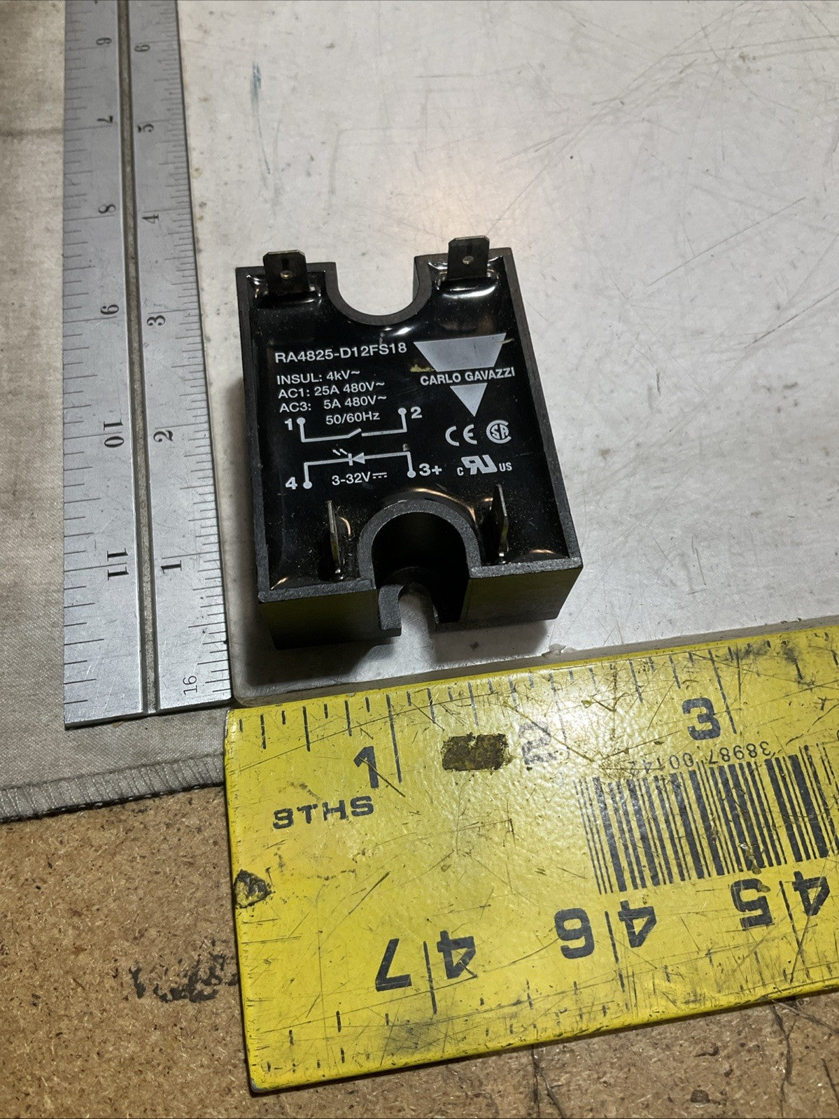 CARLO GAVAZZI RA4825-D12FS18 PANEL MOUNT SOLID STATE RELAY 25A LOT OF 2 Z2M