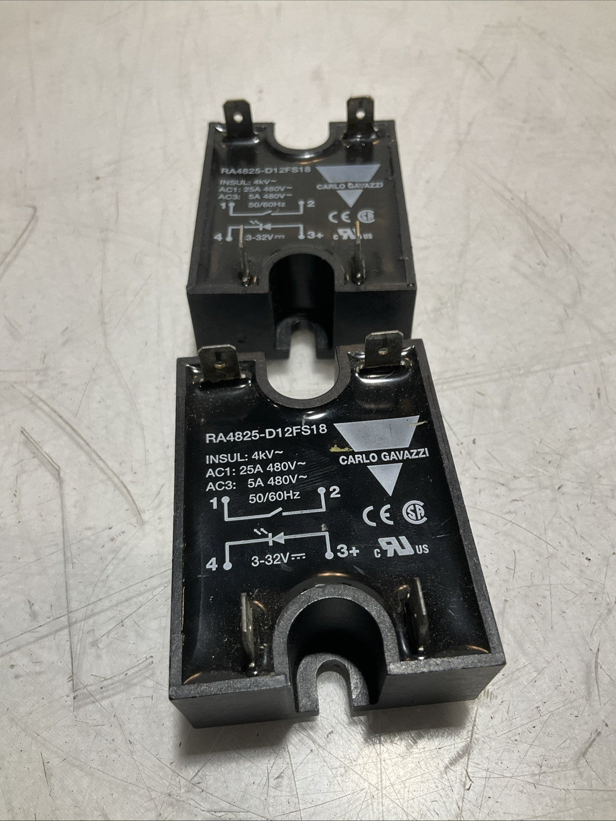 CARLO GAVAZZI RA4825-D12FS18 PANEL MOUNT SOLID STATE RELAY 25A LOT OF 2 Z2M