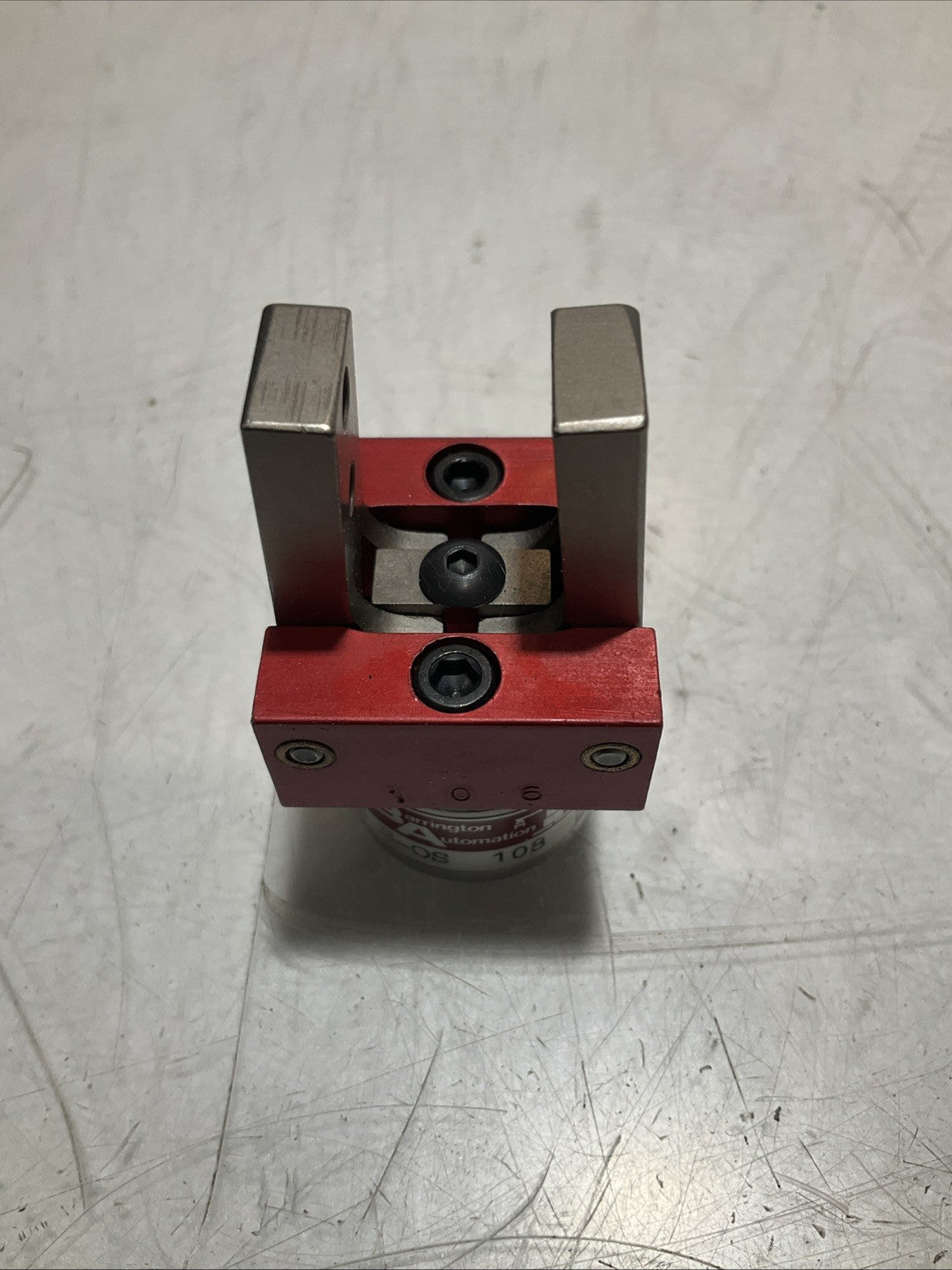 BARRINGTON AUTOMATION B-0S-110 PRECISION GRIPPER Z2M