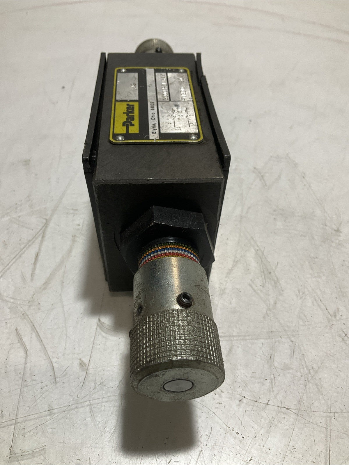 PARKER FM3DDKV HYDRAULIC FLOW CONTROL SYSTEMS VALVE 3000PSI MAX Y2M