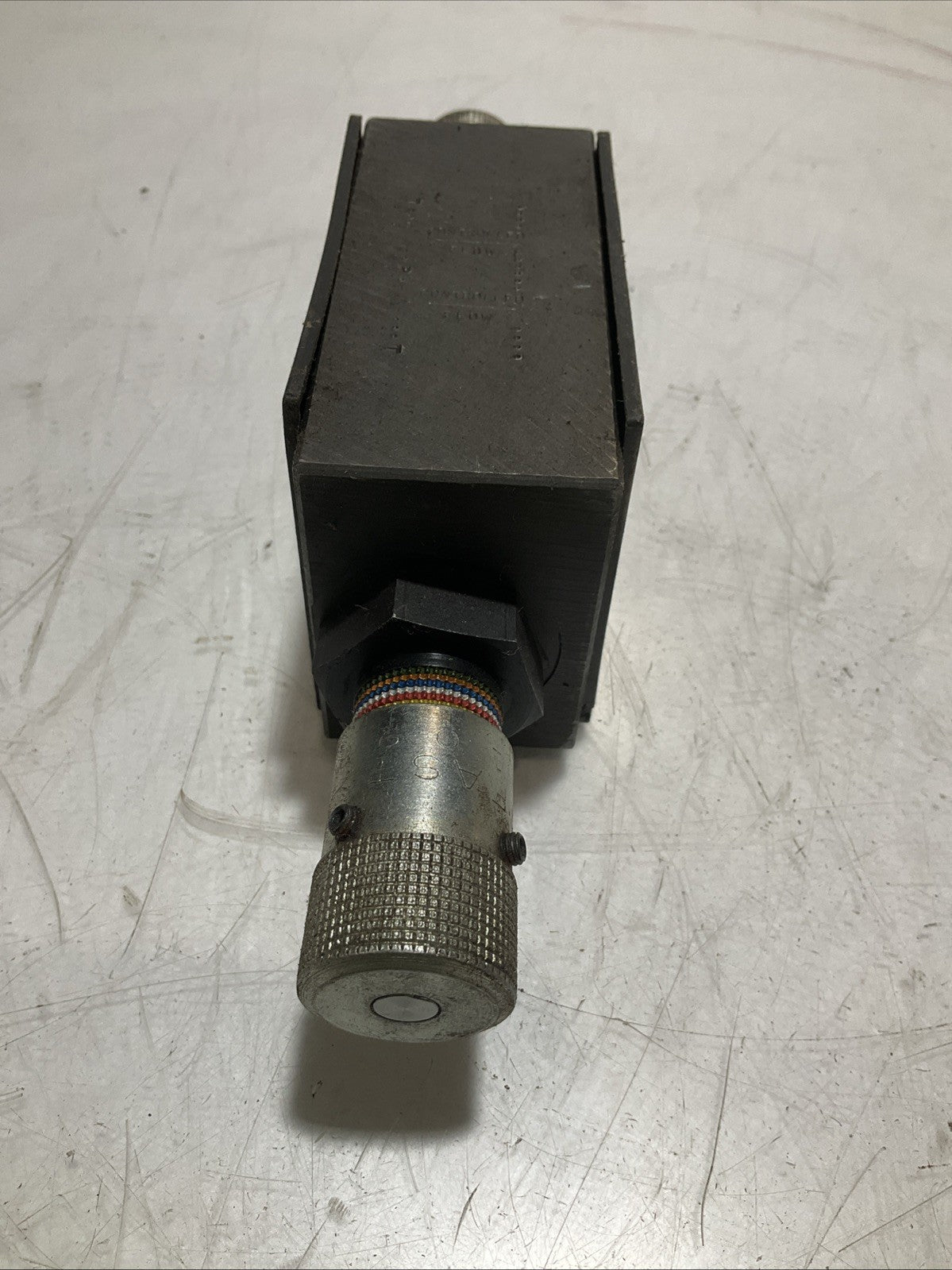 PARKER FM3DDKV HYDRAULIC FLOW CONTROL SYSTEMS VALVE 3000PSI MAX Y2M