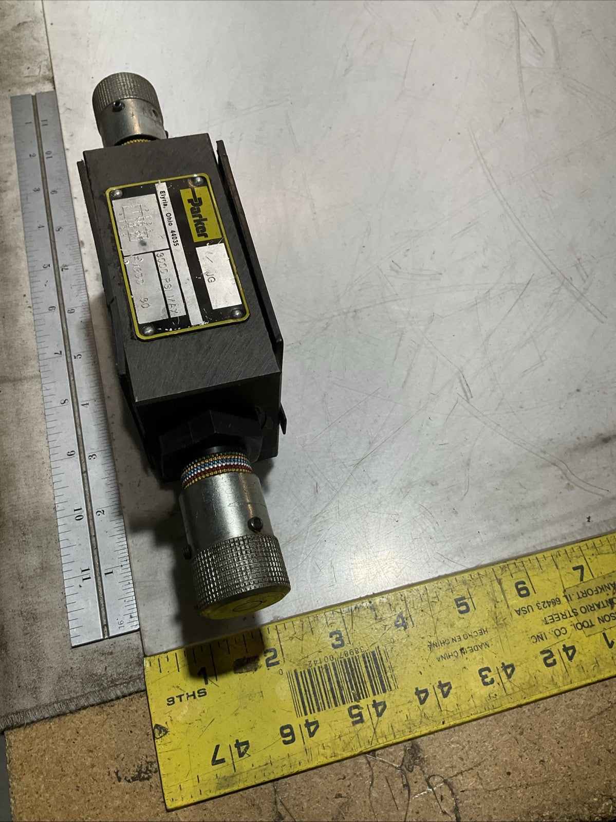 PARKER FM3DDKV HYDRAULIC FLOW CONTROL SYSTEMS VALVE 3000PSI MAX Y2M