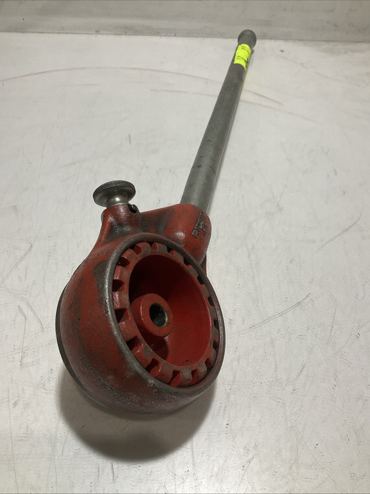 RIDGID 12-R - D286 PIPE THREADER RATCHET WITH HANDLE Z2M