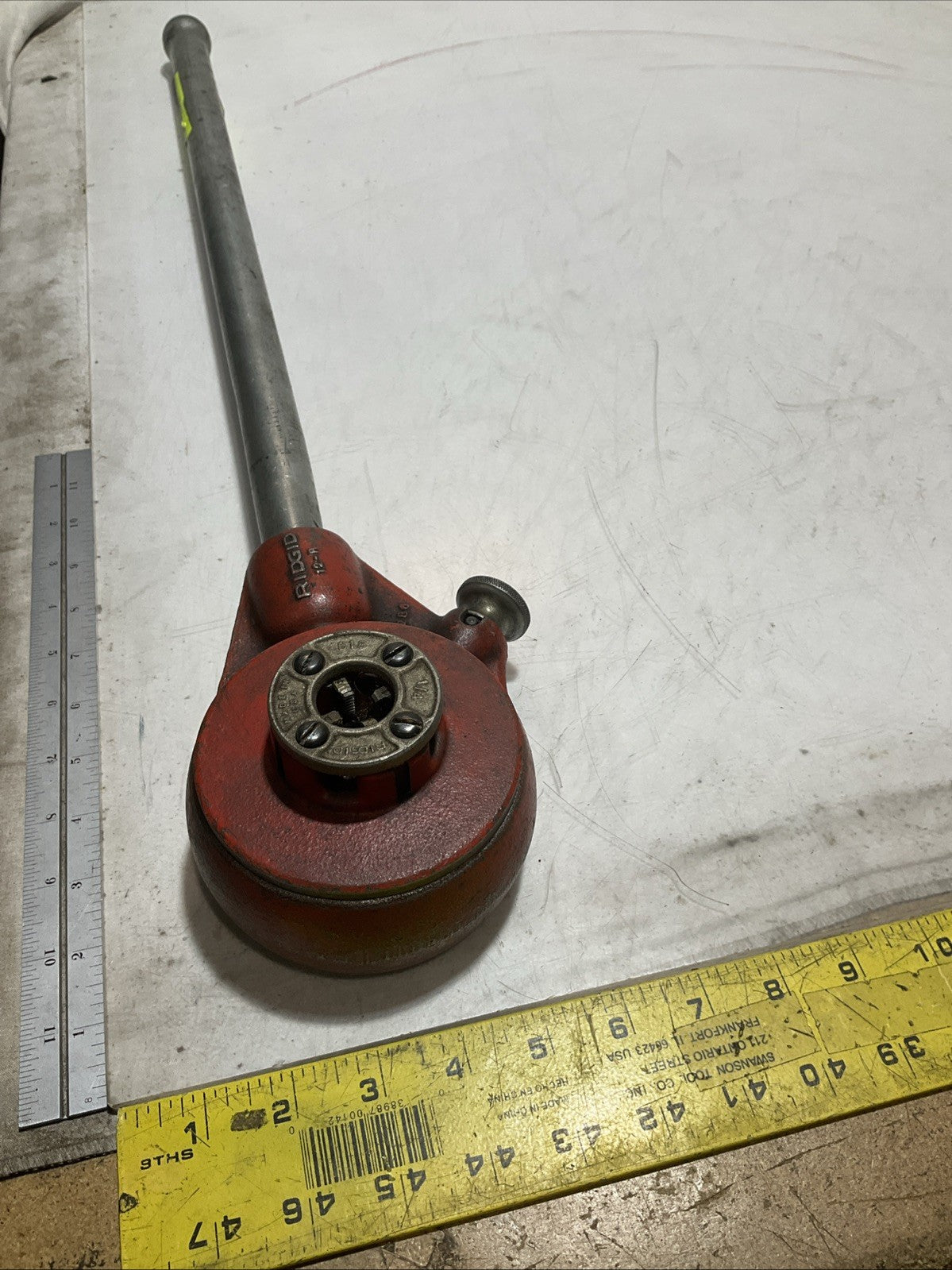 RIDGID 12-R - D286 PIPE THREADER RATCHET WITH HANDLE Z2M