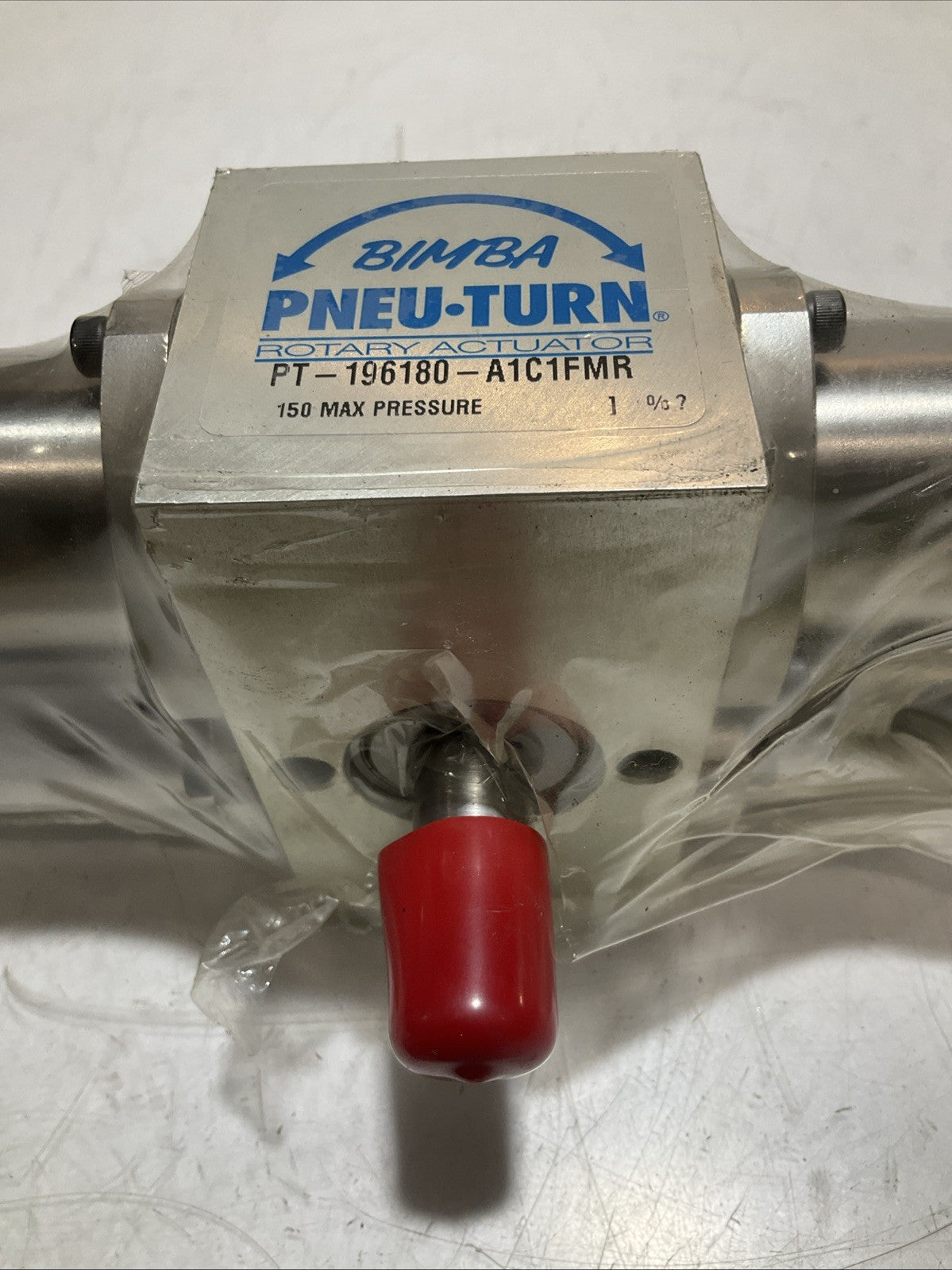 BIMBA PNEU-TURN PT-196180-A1C1FMR ROTARY ACTUATOR 150MAX PRESSURE Z2M