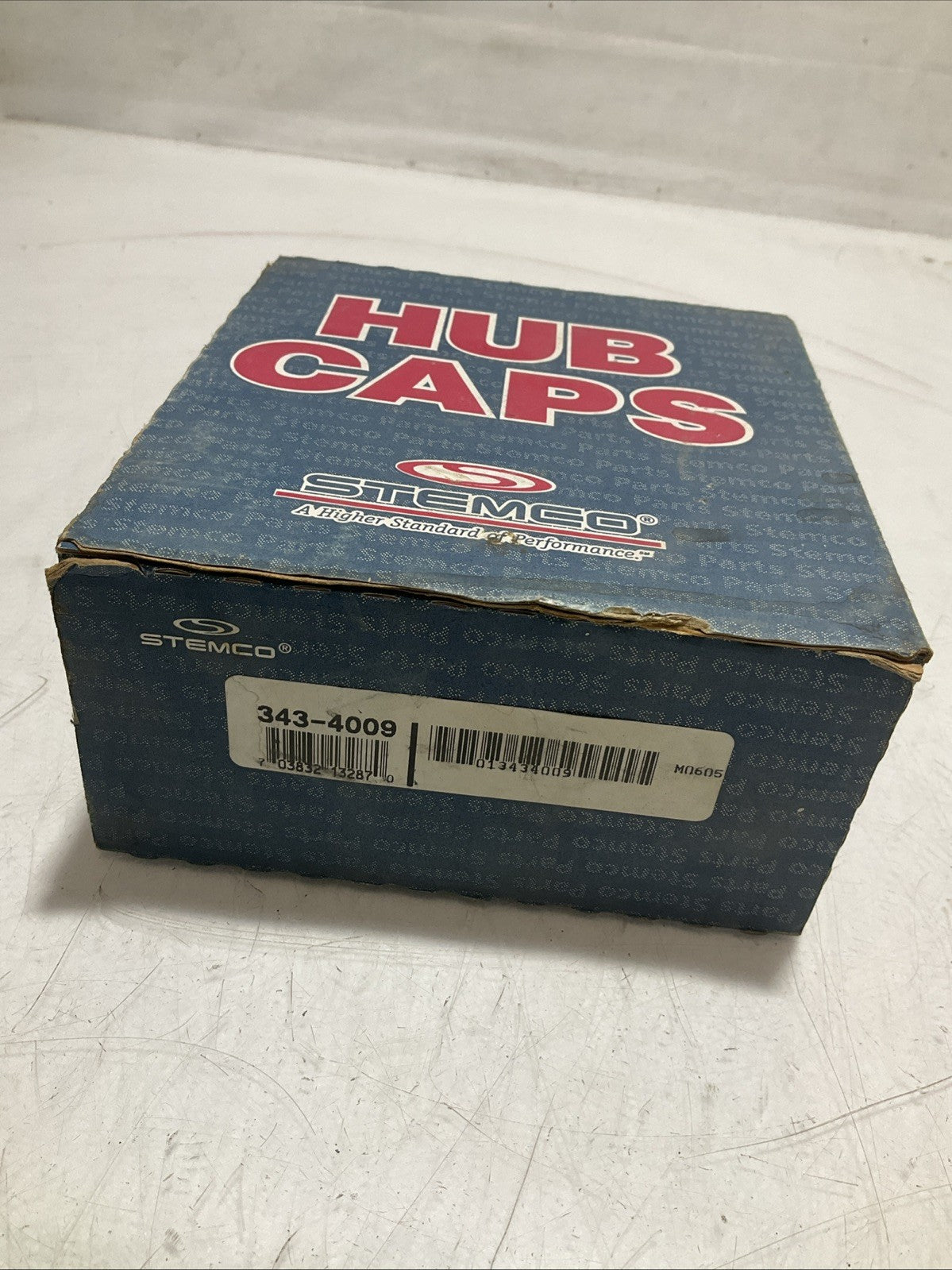 STEMCO 343-4009 GENUINE HUP CAP Z2M