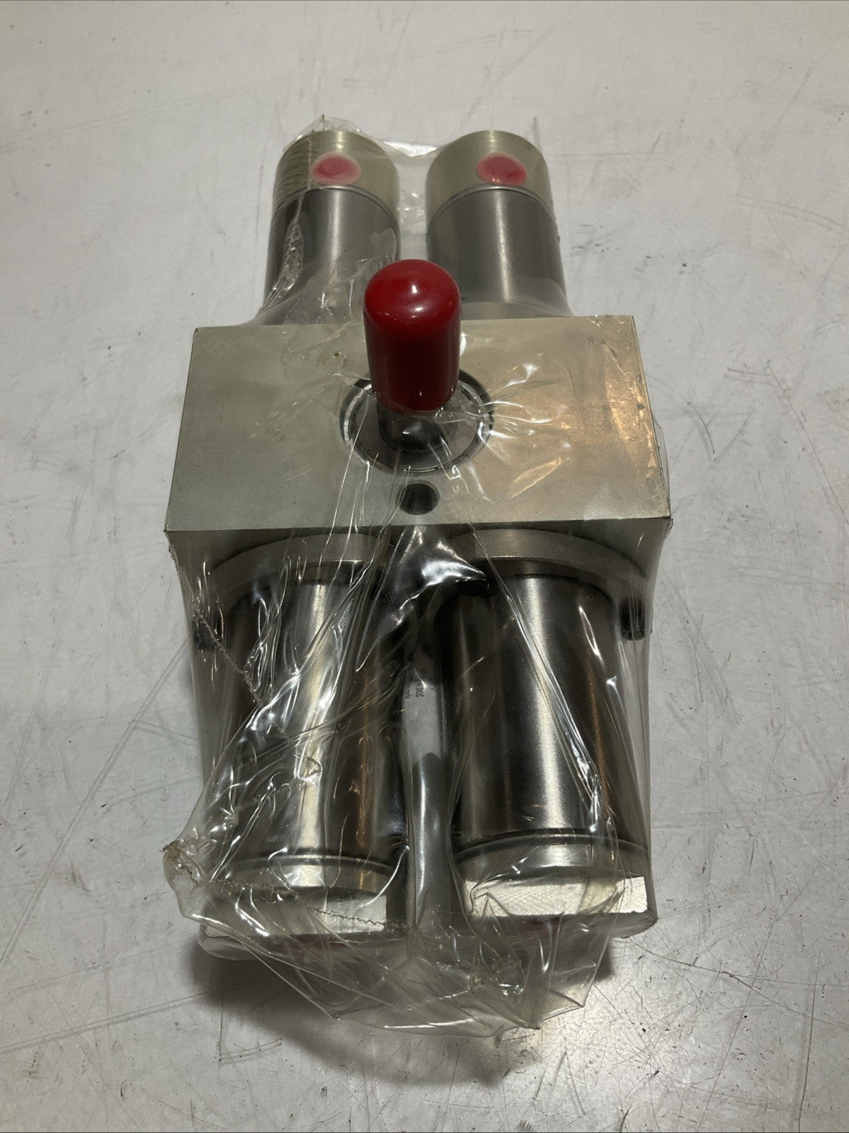 BIMBA PNEU-TURN PT-196180-A1C1FMR ROTARY ACTUATOR 150MAX PRESSURE Z2M
