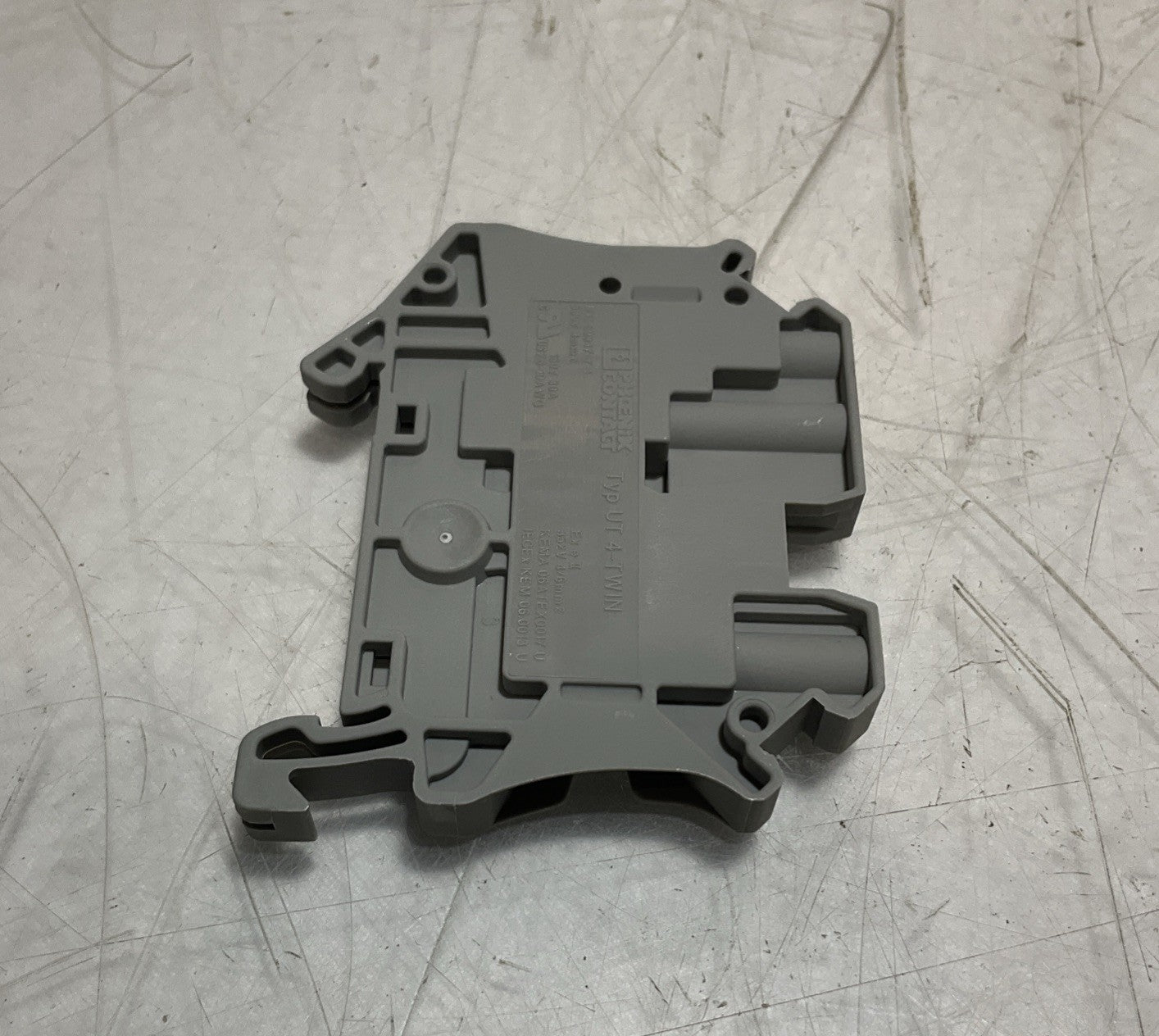 PHOENIX CONTACT 3044364 UT4-TWIN FEED THROUGH TERMINAL BLOCK LOT OF 53 Z2M