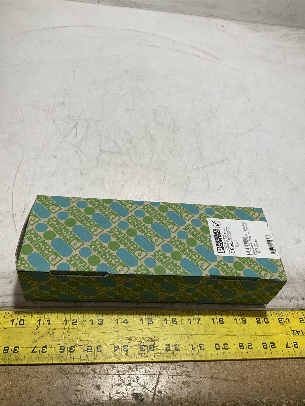PHOENIX CONTACT 3044364 UT4-TWIN FEED THROUGH TERMINAL BLOCK LOT OF 53 Z2M