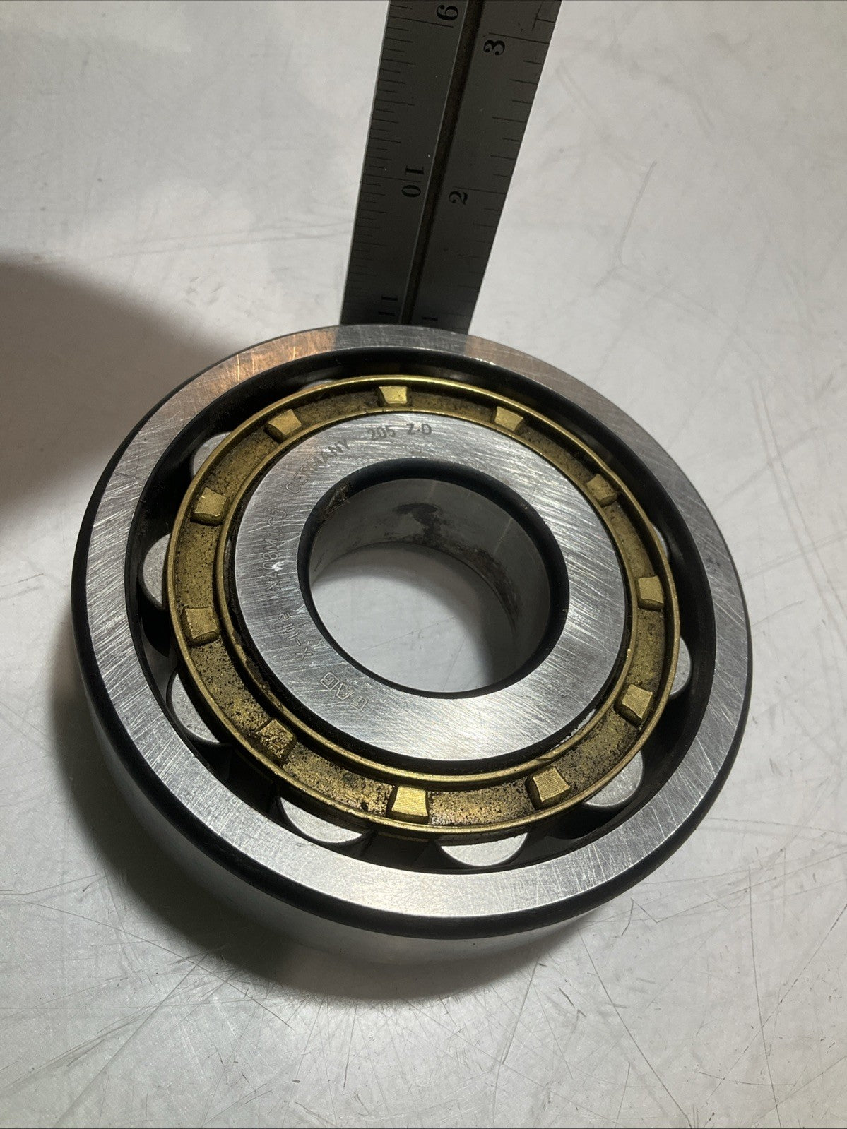FAG cCYLINDER ROLLER BEARING Z2M