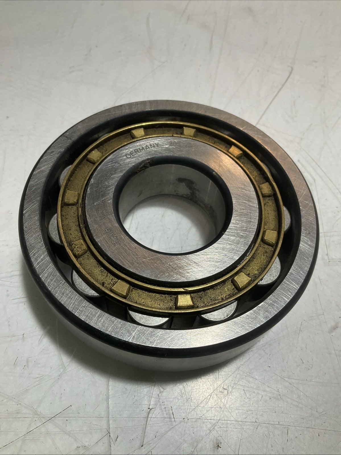 FAG cCYLINDER ROLLER BEARING Z2M
