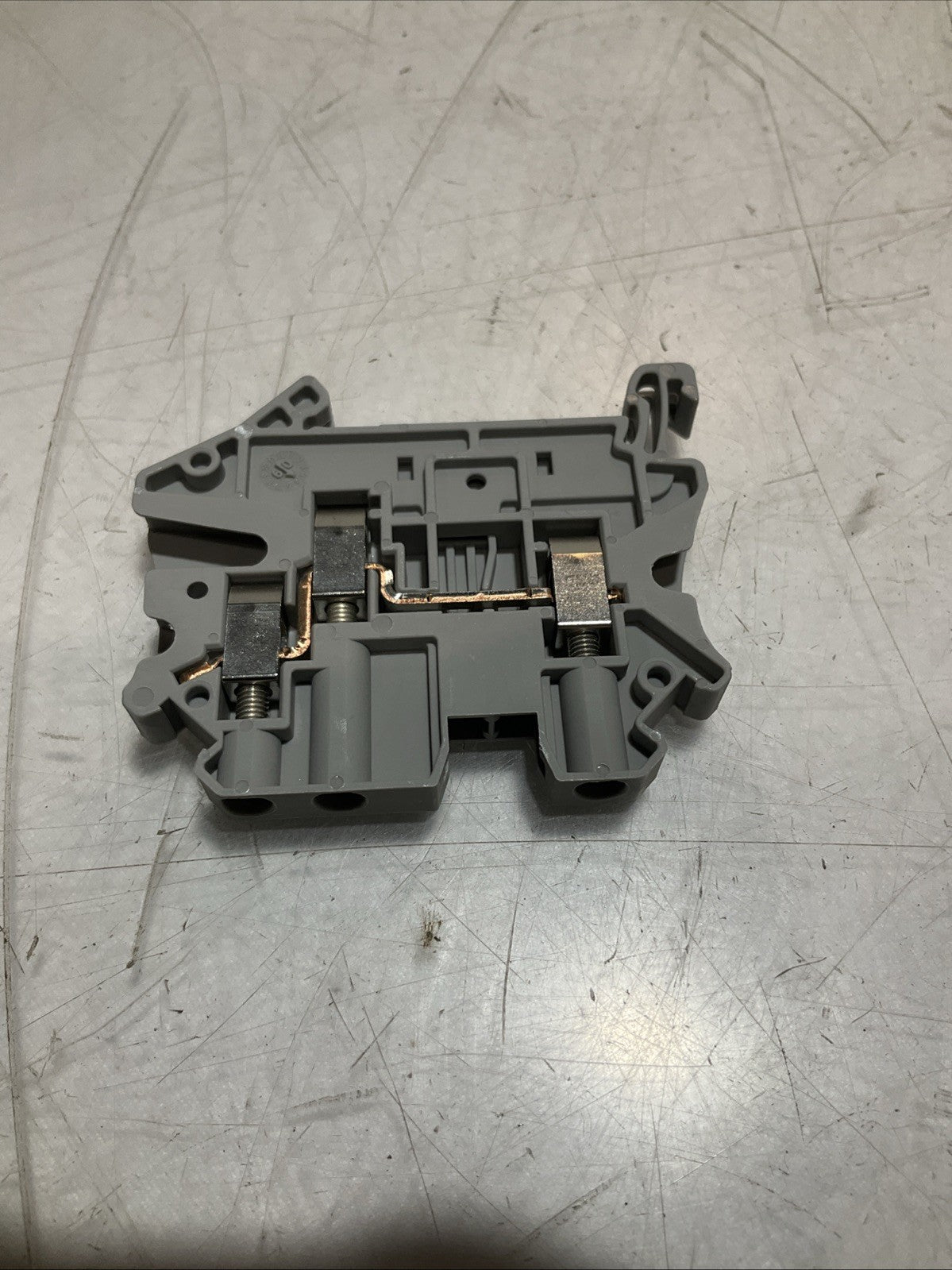 PHOENIX CONTACT 3044364 UT4- TWIN FEED TERMINAL BLOCK LOT 36 Z2M