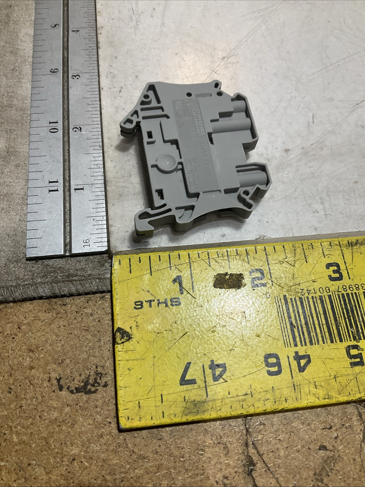 PHOENIX CONTACT 3044364 UT4- TWIN FEED TERMINAL BLOCK LOT 36 Z2M