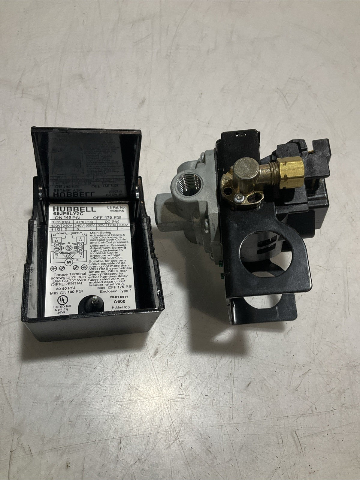 HUBBELL 69JF9LY2C FURNAS AIR COMPRESSOR PRESSURE CONTROL VALVE 140-175P Z2M