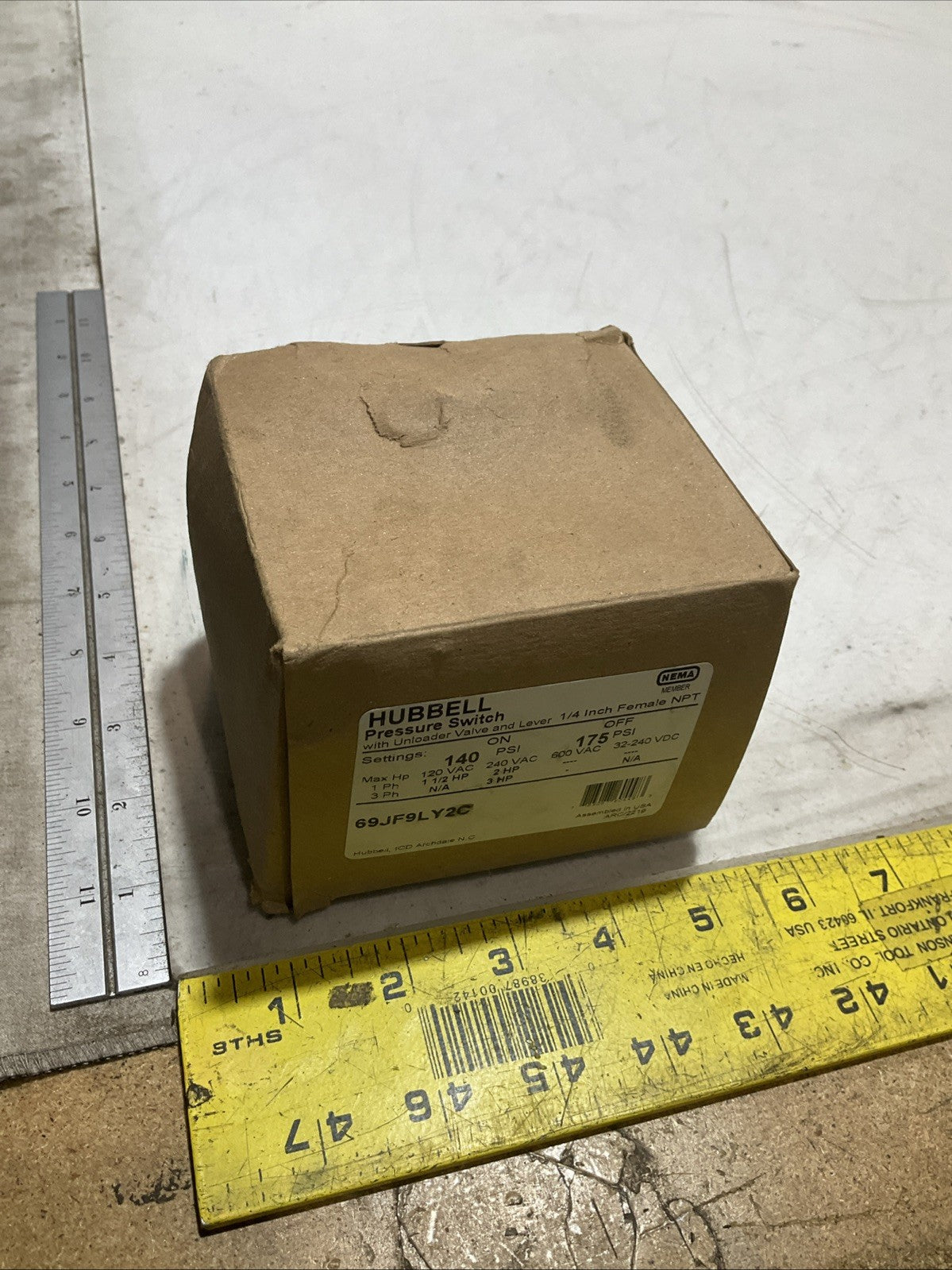 HUBBELL 69JF9LY2C FURNAS AIR COMPRESSOR PRESSURE CONTROL VALVE 140-175P Z2M