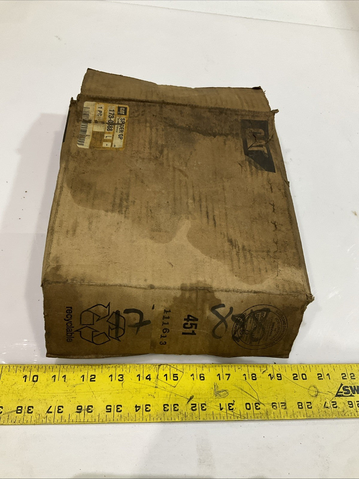 CAT- CATERPILLAR 173-0888 L UNIVERSAL JOINT SPIDER GP DRIVE ASSEMBLY Y2M