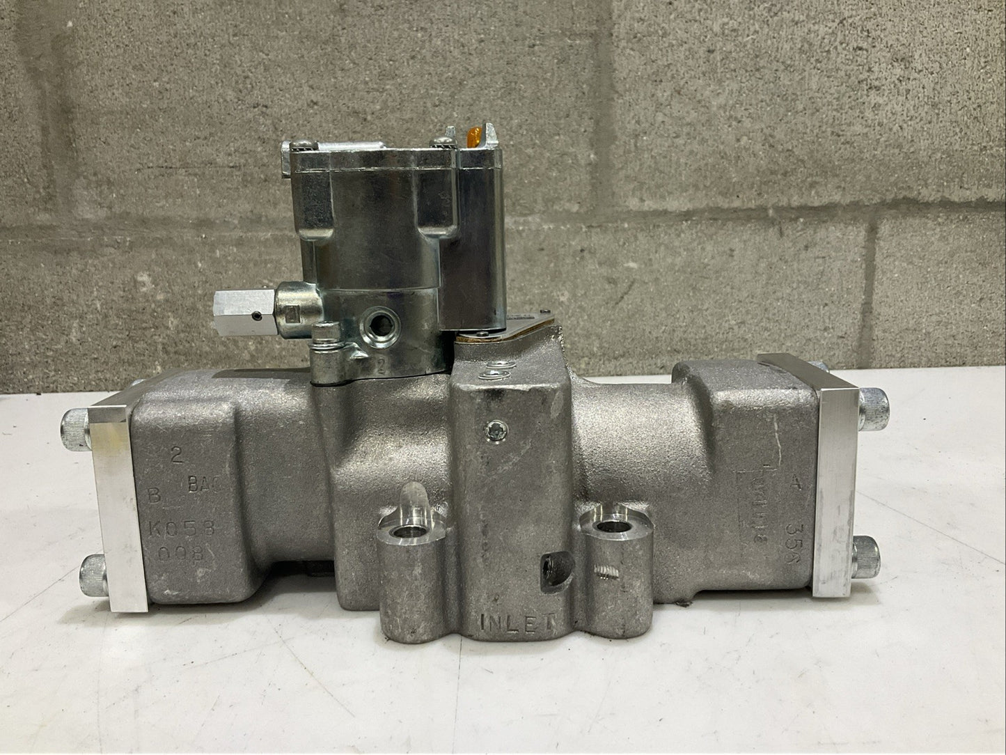 PARKER L6758910253 K175903553 SOLENOID VALVE 140 PSIG 120/110VAC 60/50HZ 12W Z2M