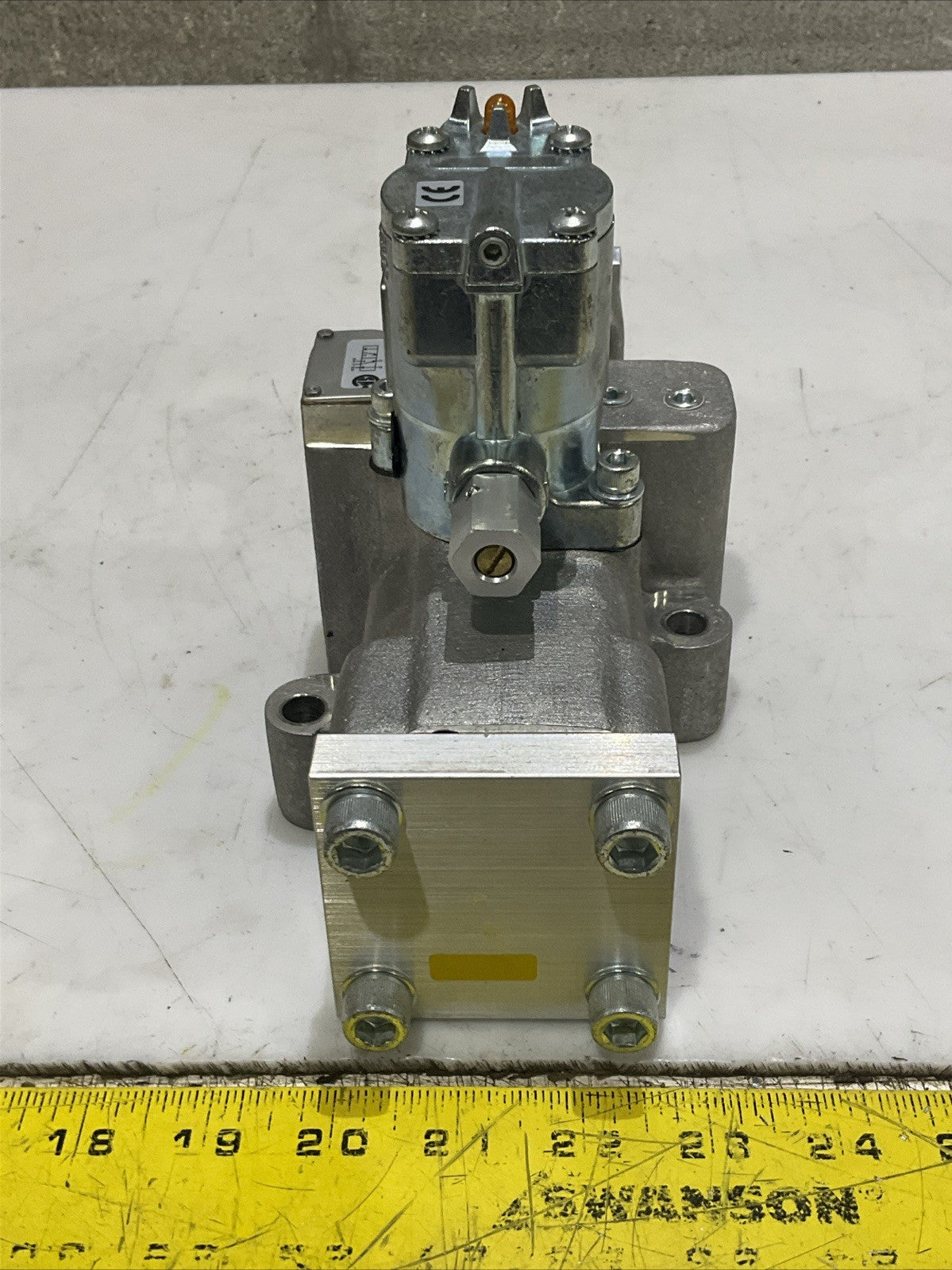 PARKER L6758910253 K175903553 SOLENOID VALVE 140 PSIG 120/110VAC 60/50HZ 12W Z2M