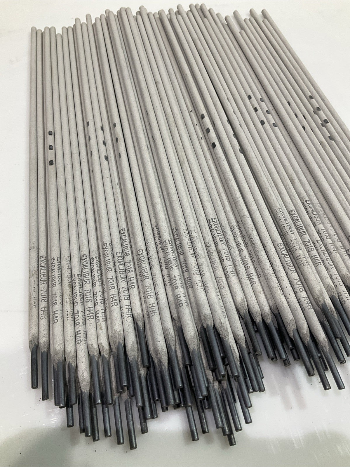 LINCOLN ELECTRIC EXCALIBUR 7018 H4R MR STICK ELECTRODE Y2M
