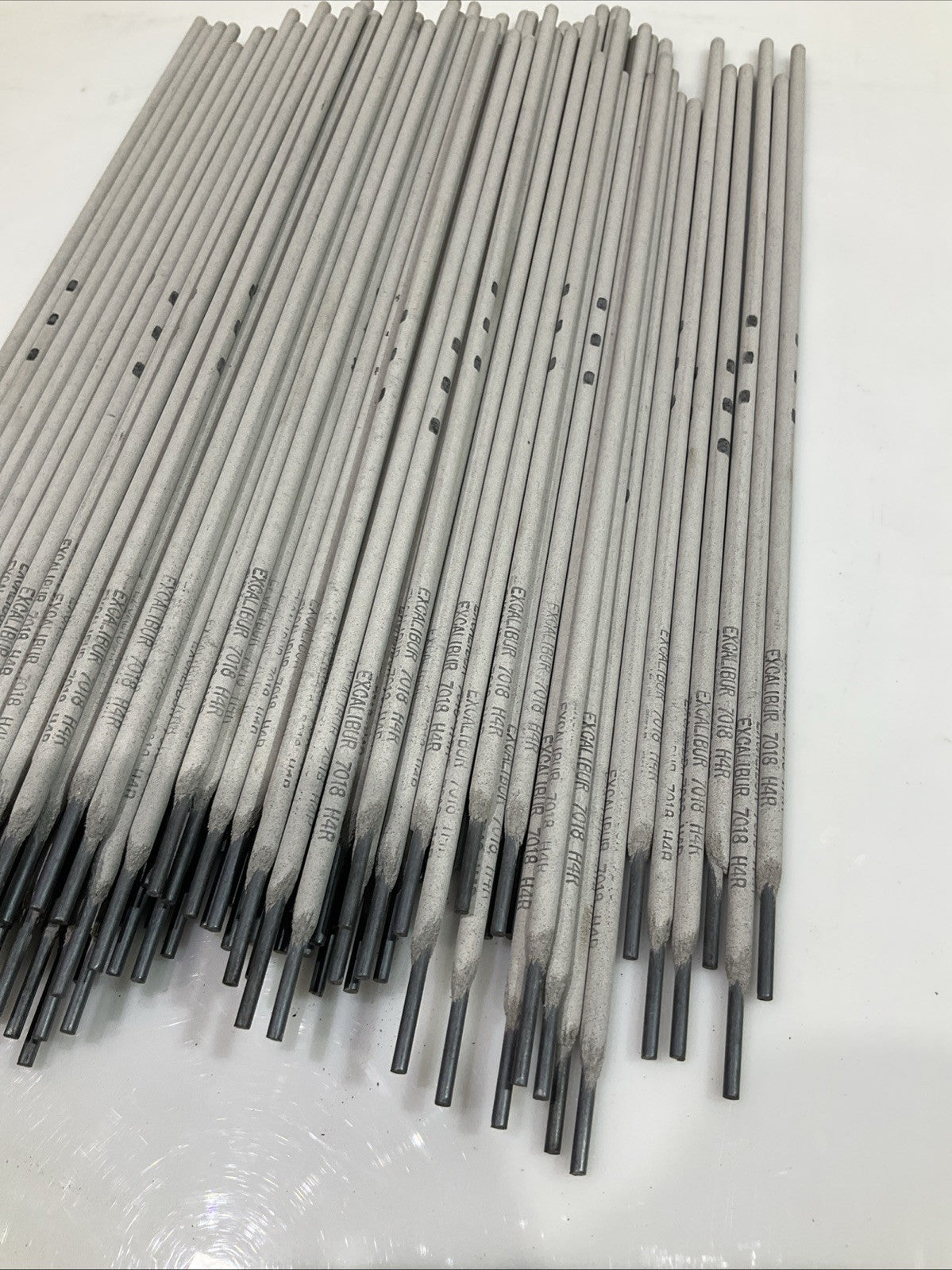 LINCOLN ELECTRIC EXCALIBUR 7018 H4R MR STICK ELECTRODE Y2M
