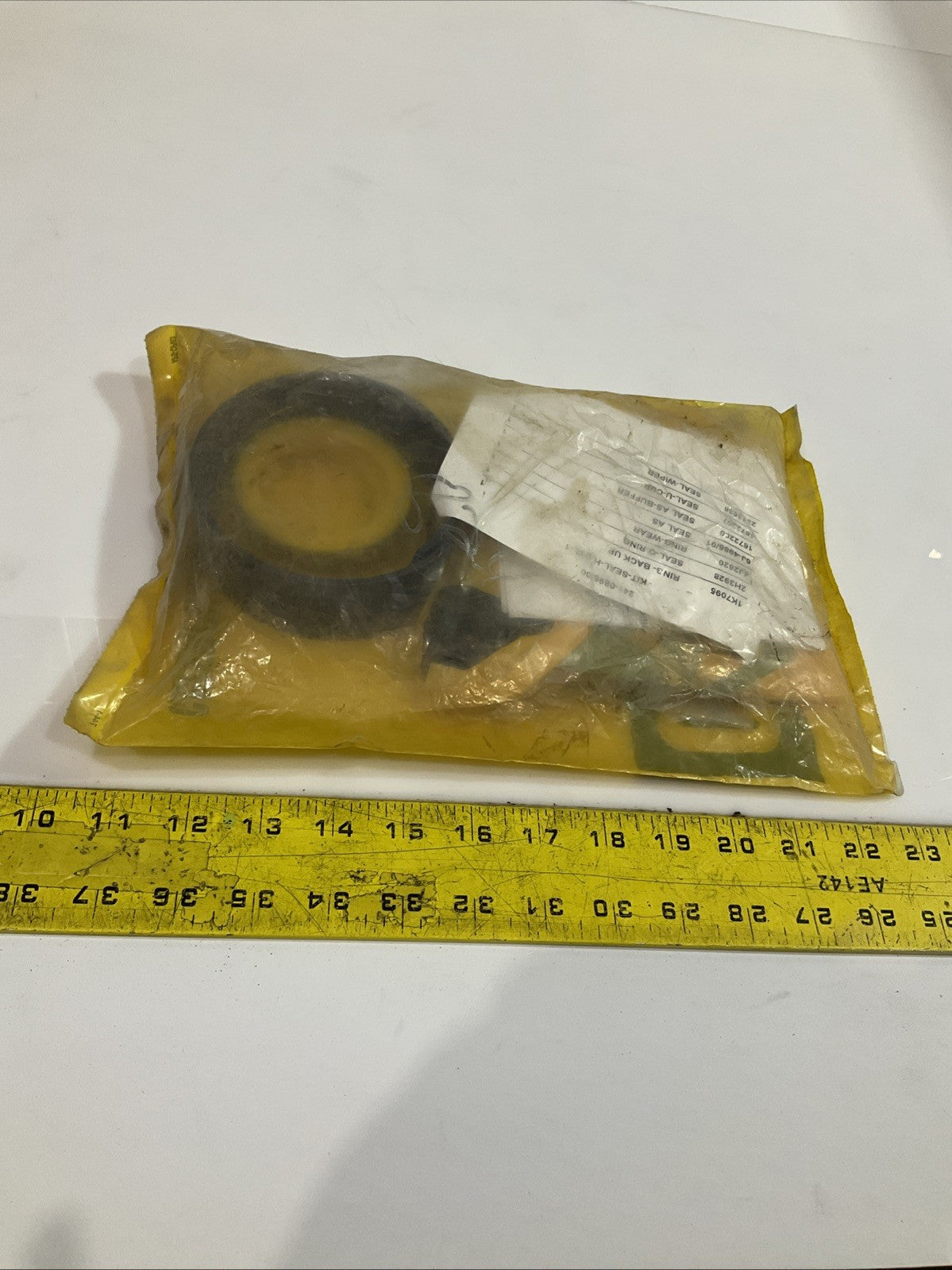 CAT - CATERPILLAR 2410896/00 SEAL KIT HCYL-1 Z2M